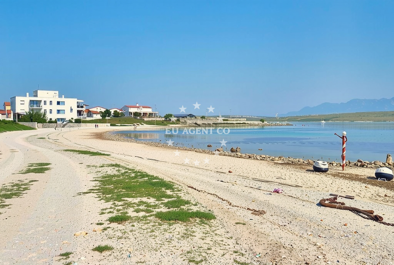 Additional view of Soldatica Beach in Soldatica 3/IV, Vir