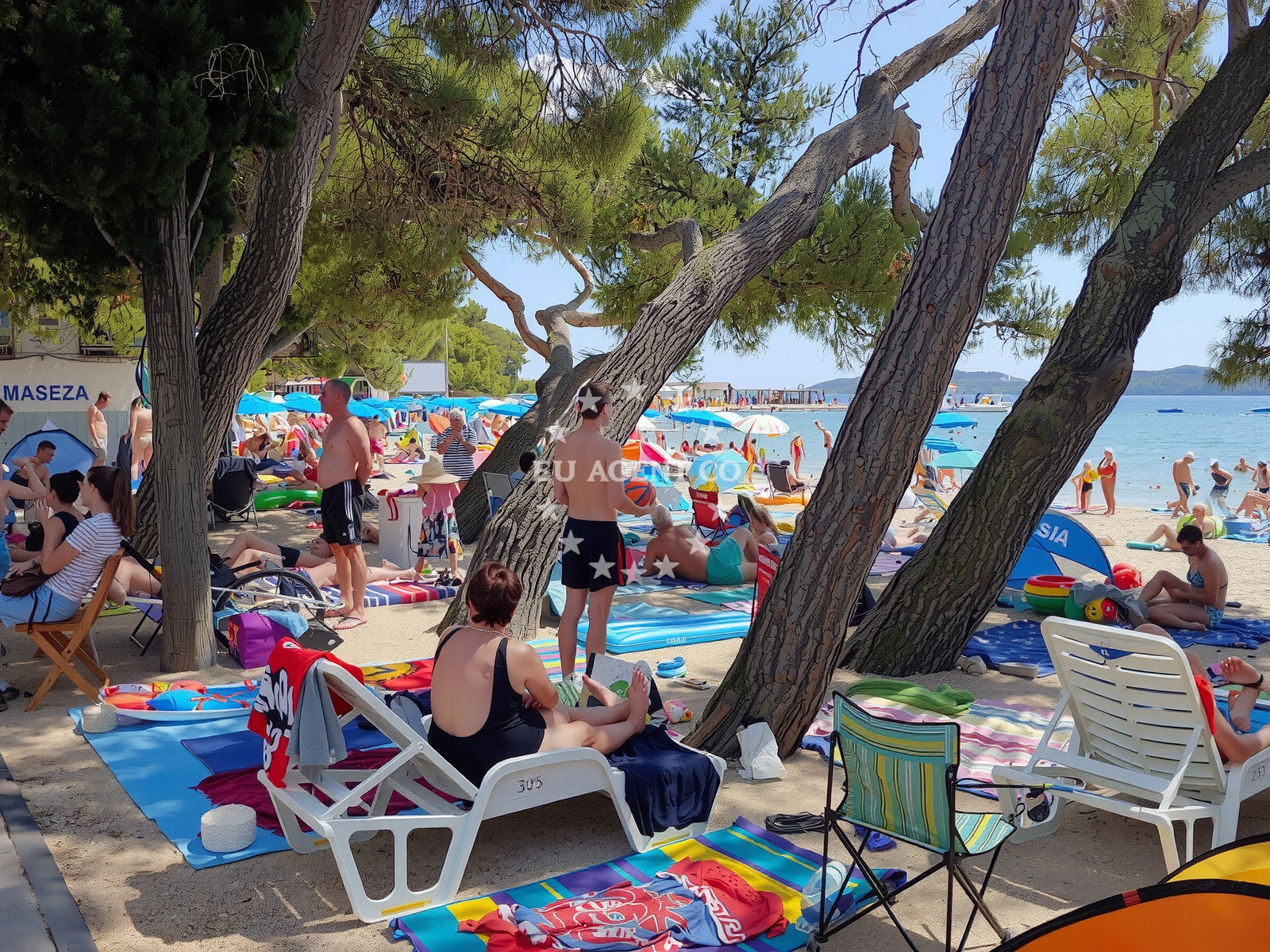 Shoreline and swimming area at Soline beach in 16 Put Kumenta, Biograd na Moru