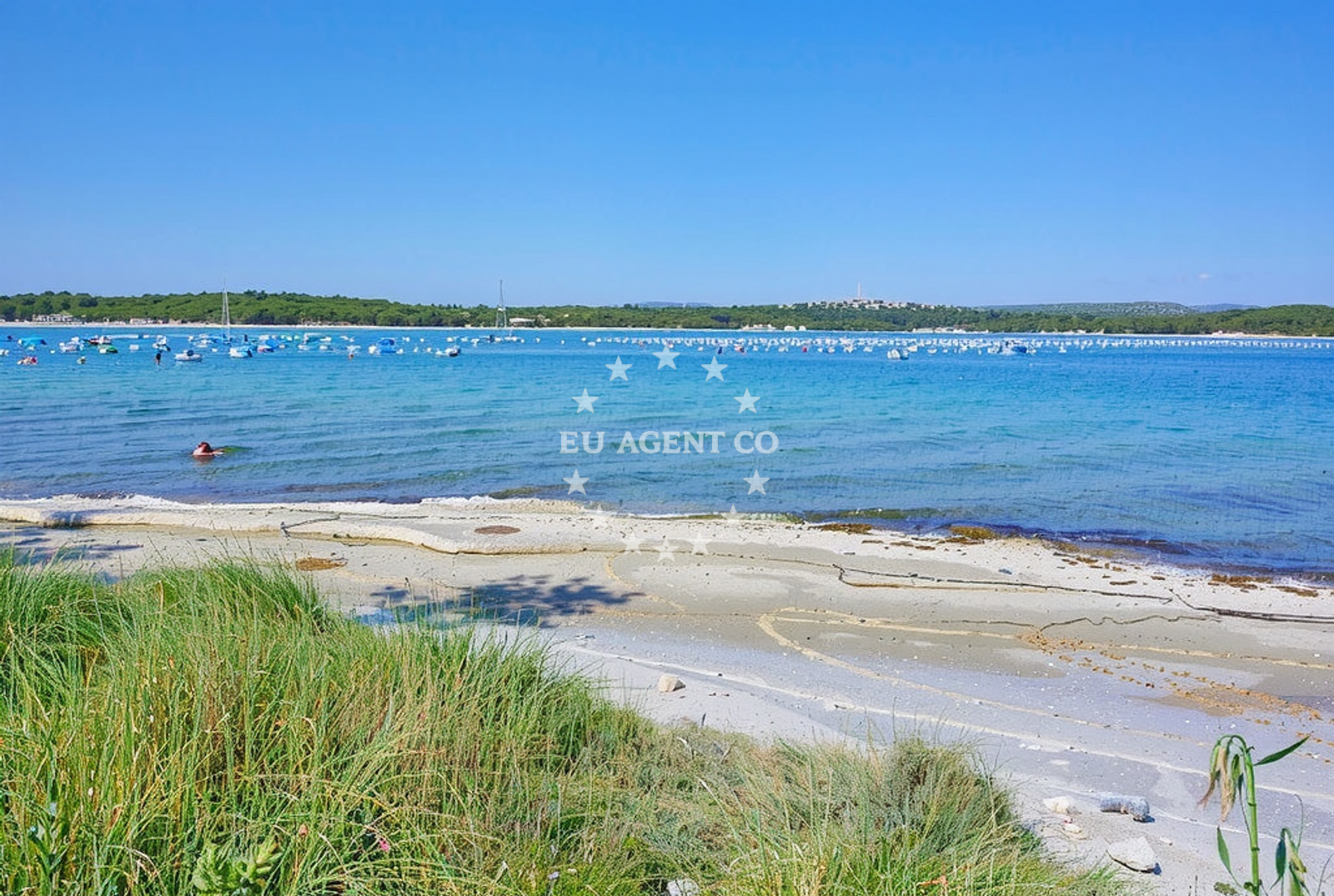 Sea and coastal view of Soline, Červar Beach in Soline
