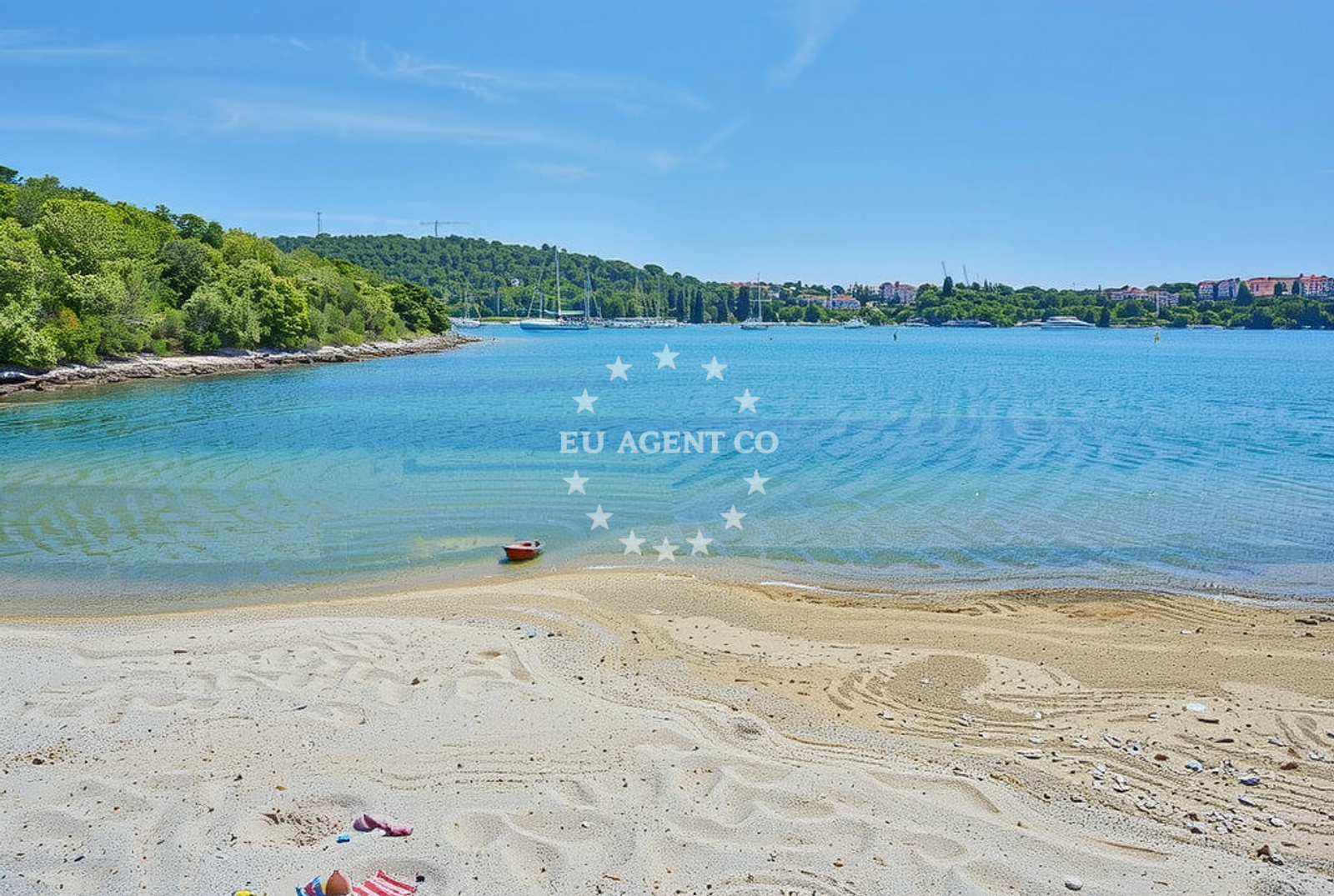 Shoreline and swimming area at Soline, Pješčana Uvala Beach in Soline