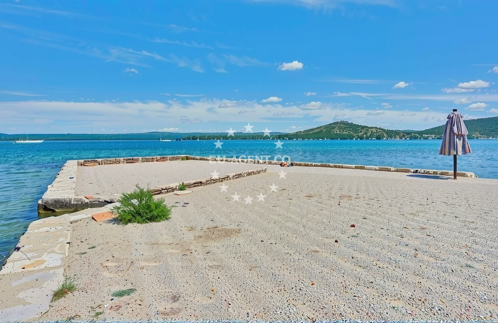 Additional view of Solist II beach in , Bilice