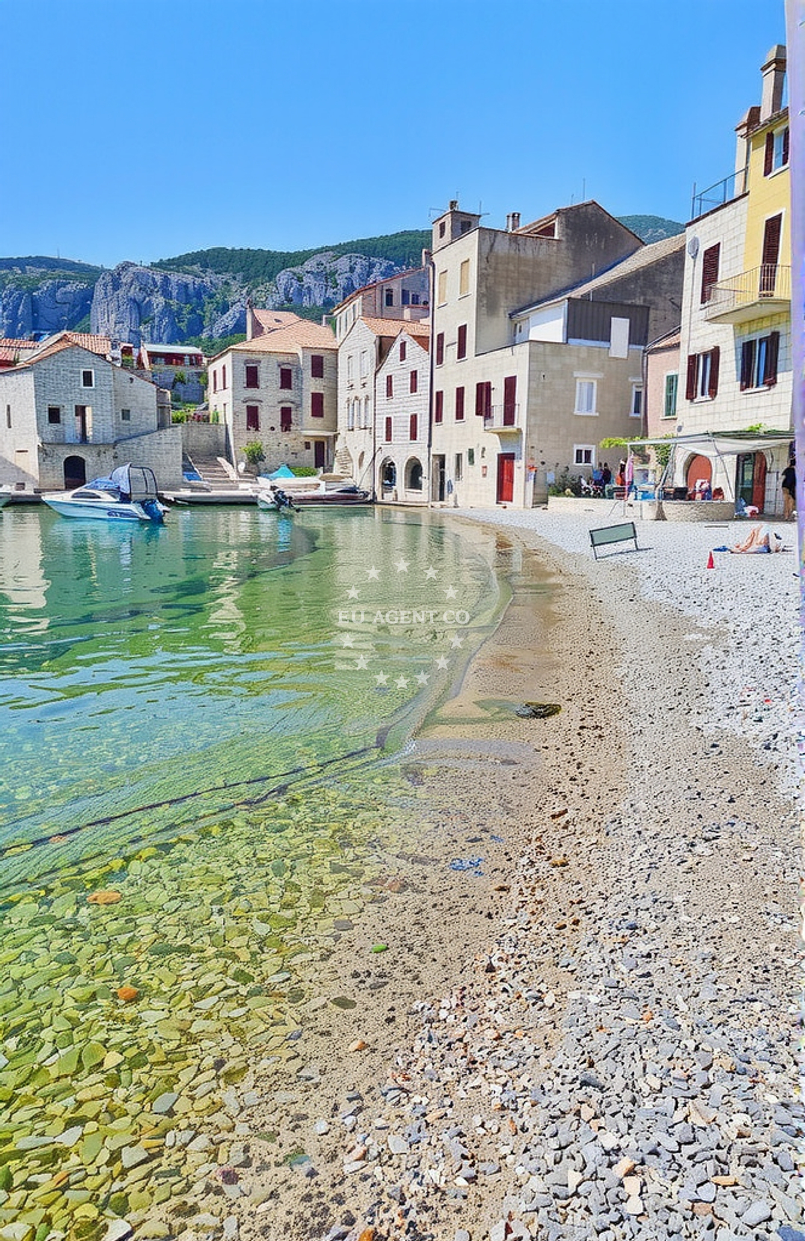 Additional view of Šporku žolo, Komiža (Vis) Beach in Šporku žolo