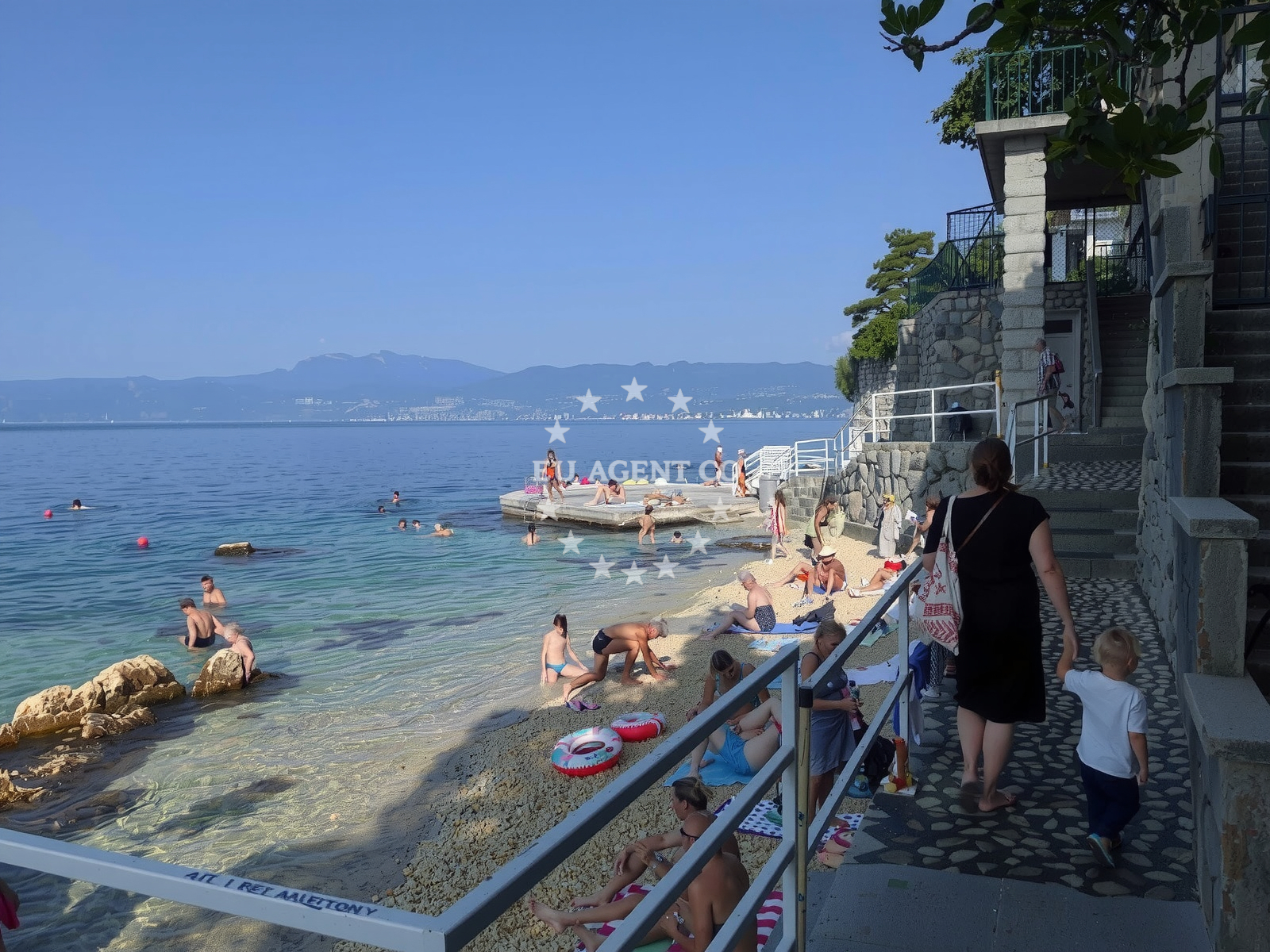 Overview of Srebrena Beach in Šetalište XIII divizije 106, Rijeka