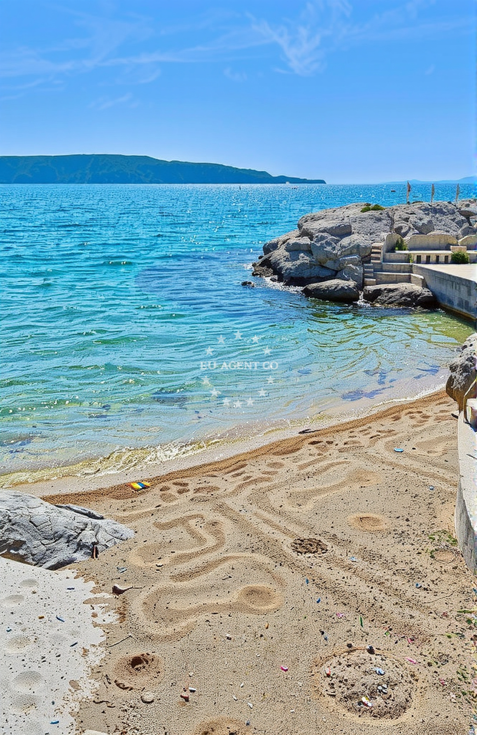 Additional view of Stara Gavza, Cres (Cres) Beach in Stara Gavza