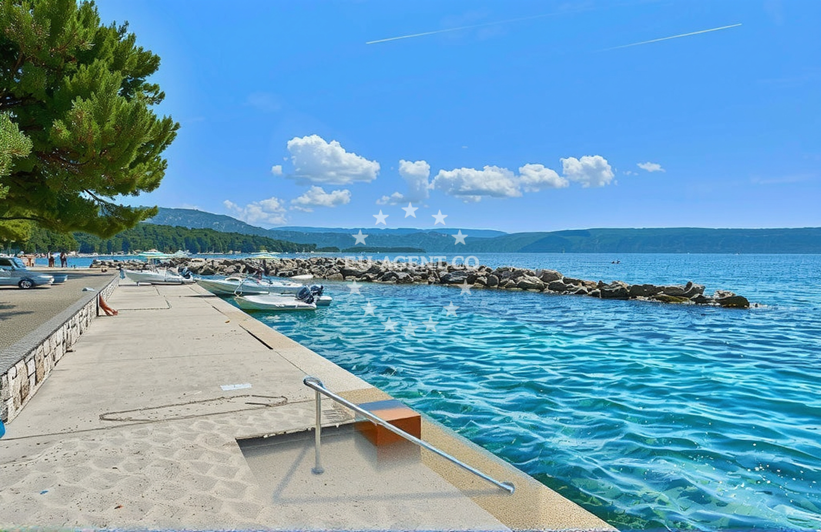 Additional view of Stara Gavza, Cres (Cres) Beach in Stara Gavza
