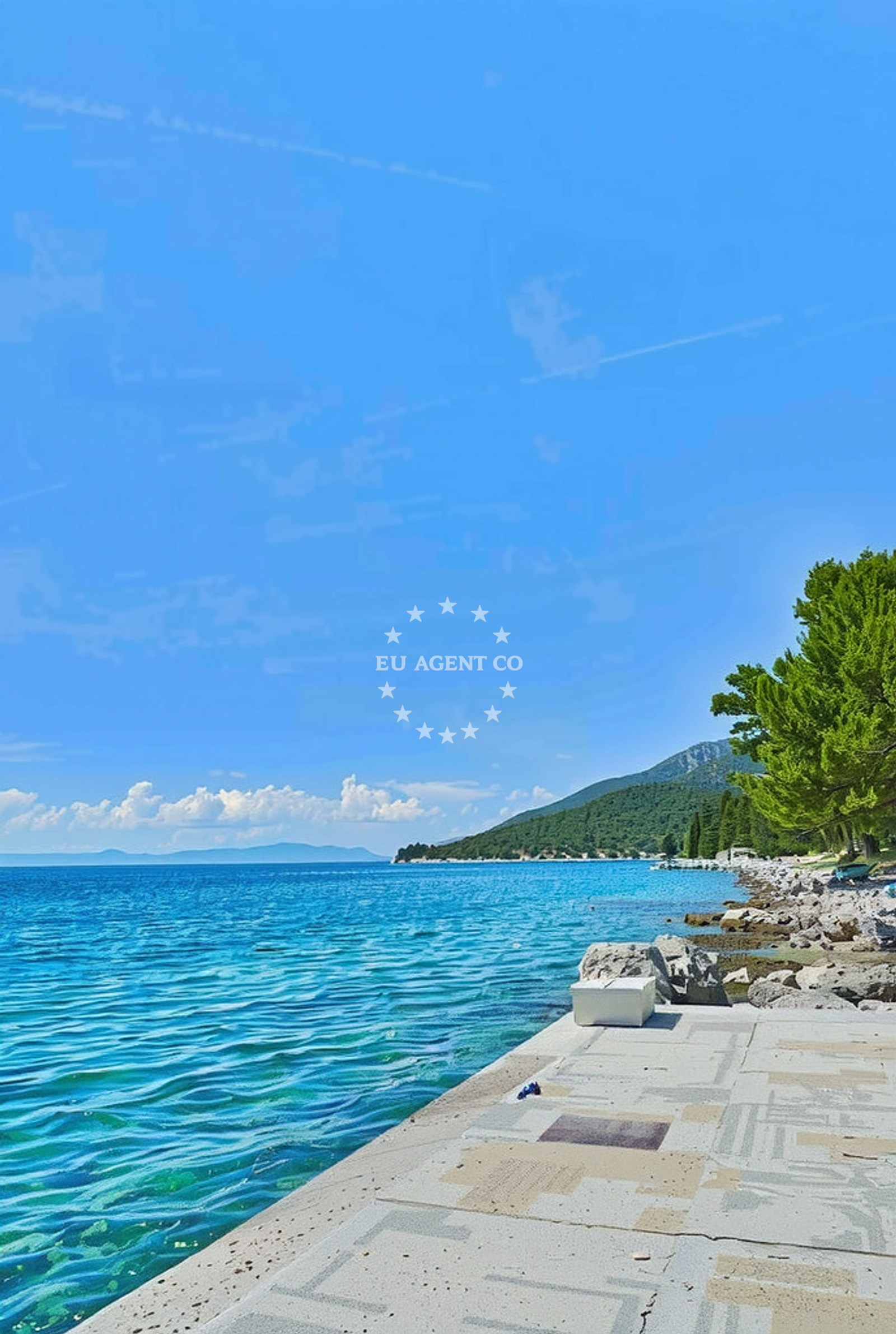 Additional view of Stara Gavza, Cres (Cres) Beach in Stara Gavza