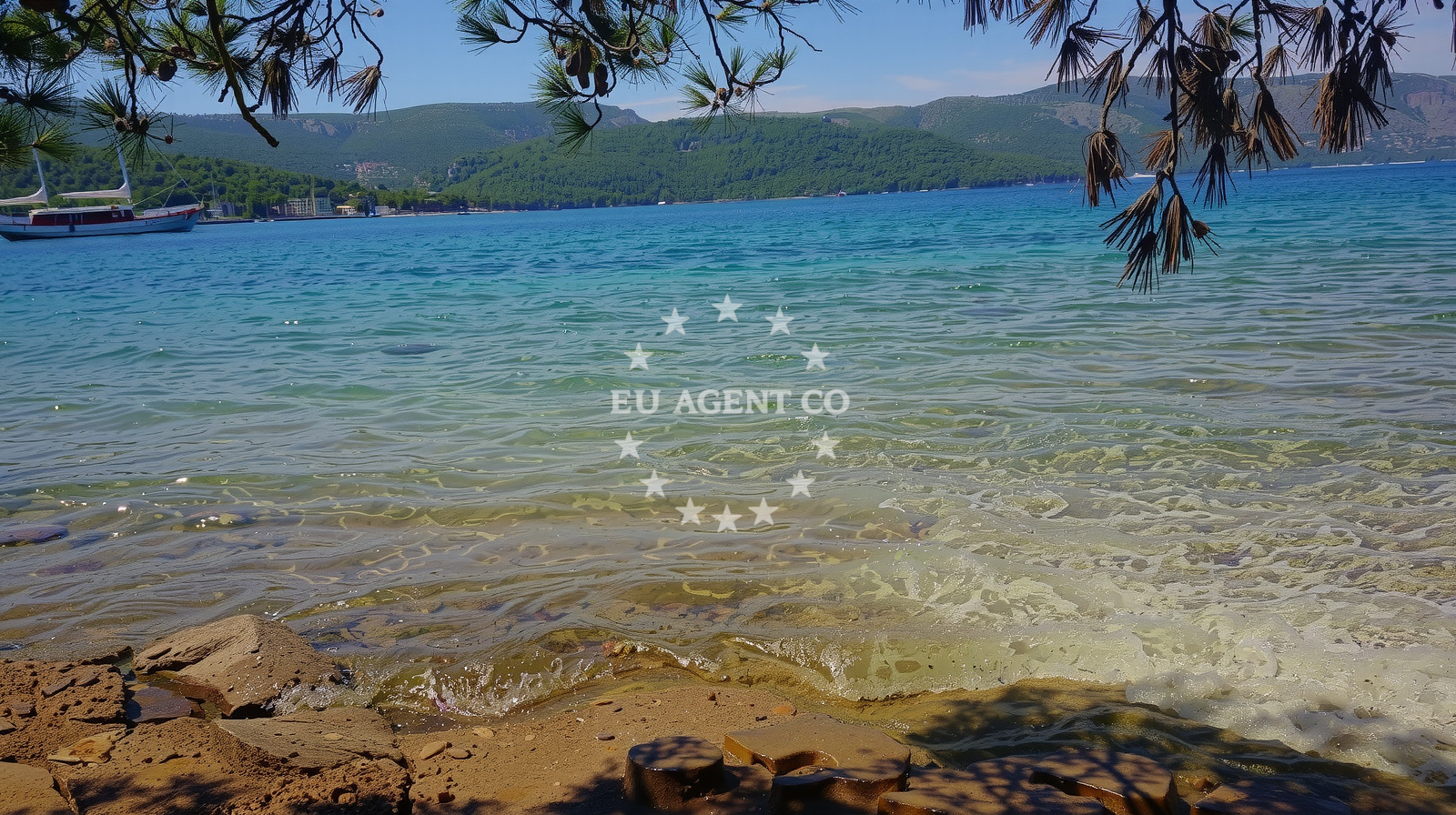 Additional view of Stari Grad beach in Naselje Helios 5, Stari Grad