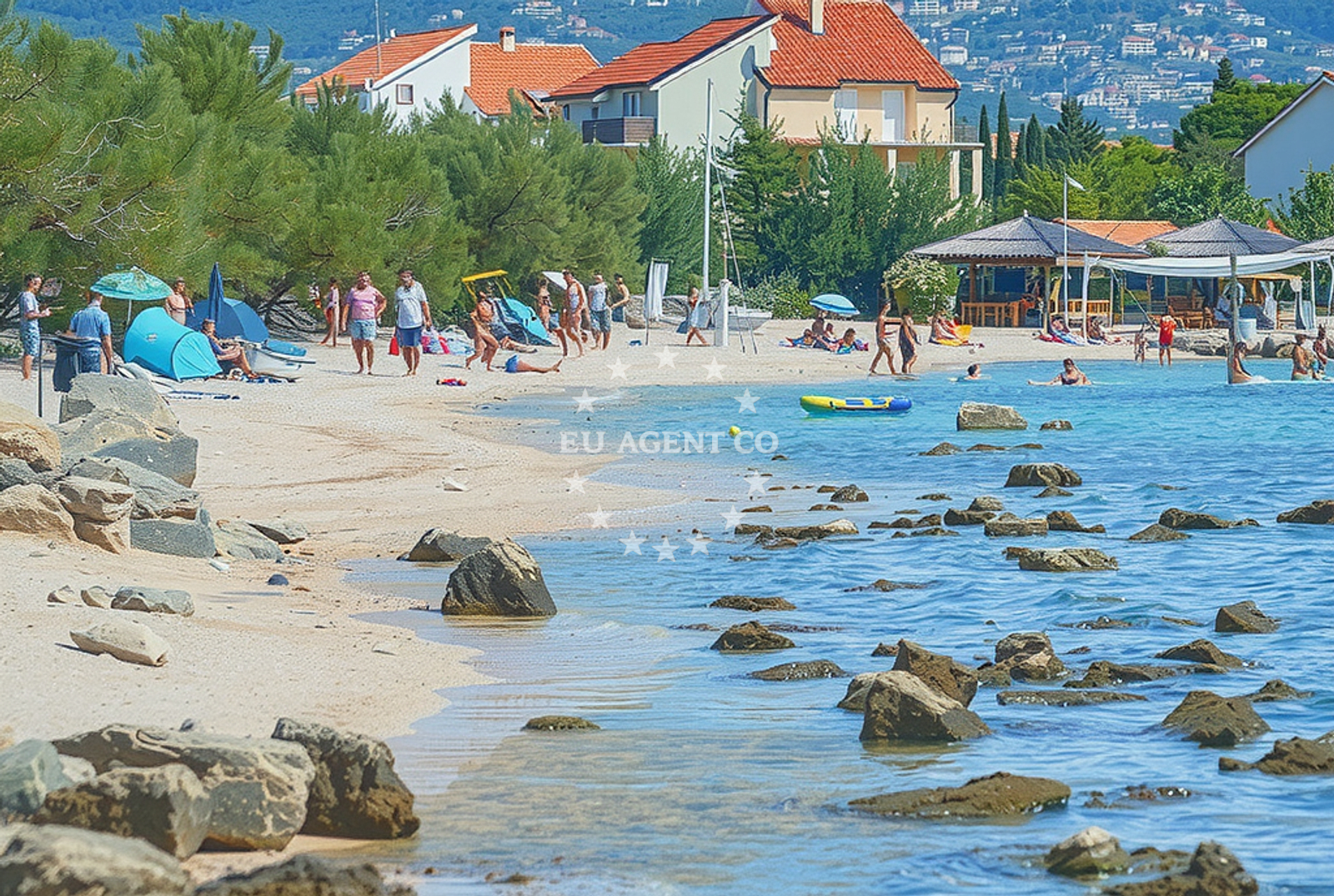 Shoreline and swimming area at Stari Resnik, Kaštel Štafilić Beach in Stari Resnik