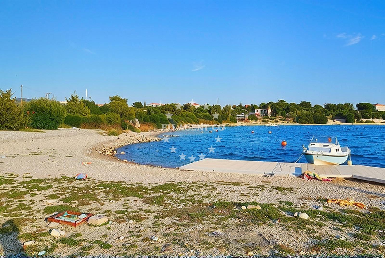 Overview of Stinica, Pirovac Beach in Stinica