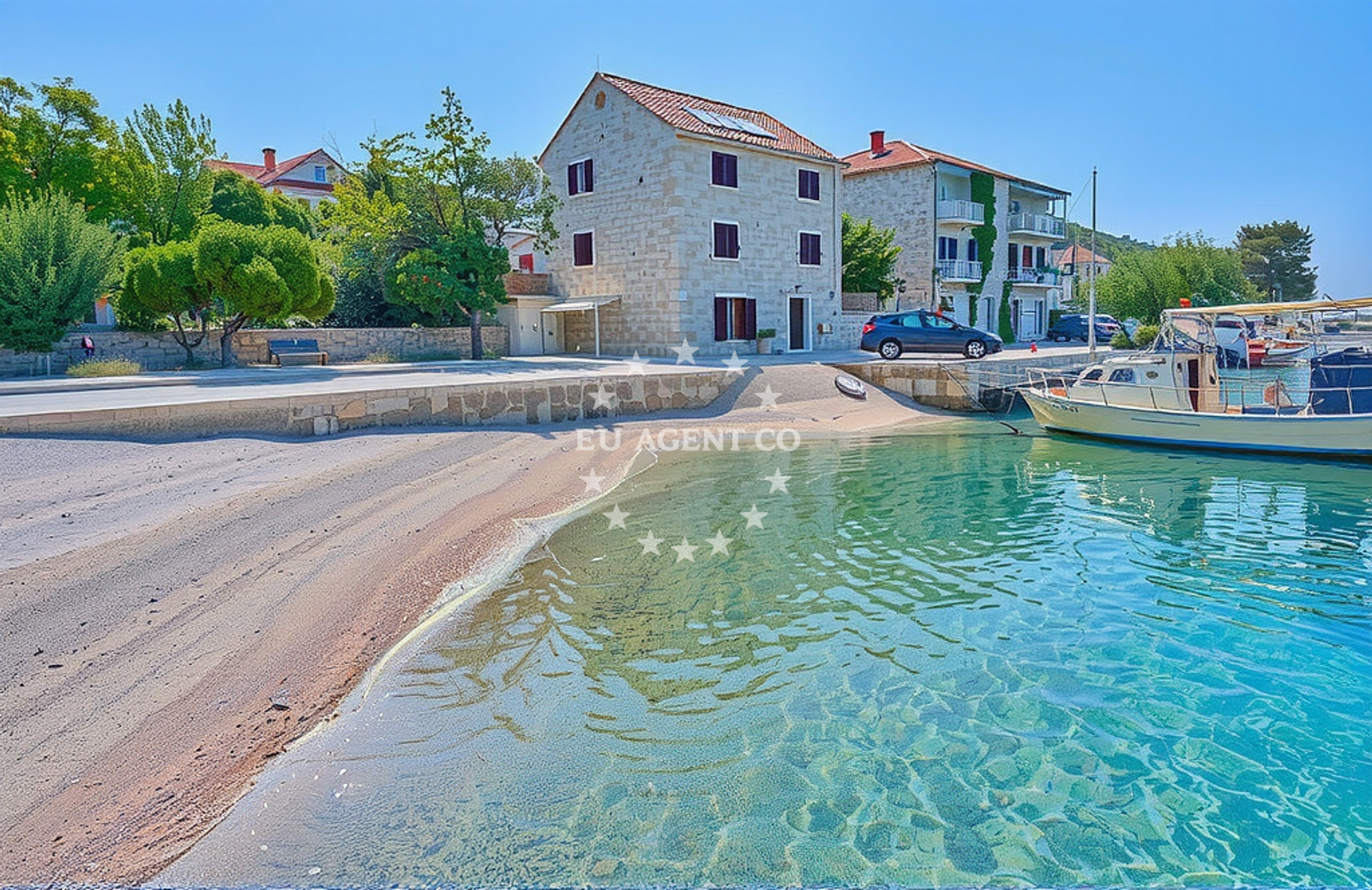 Additional view of Stipe beach in Ul. Franjevca Leonarda Buljana 2, Sumartin