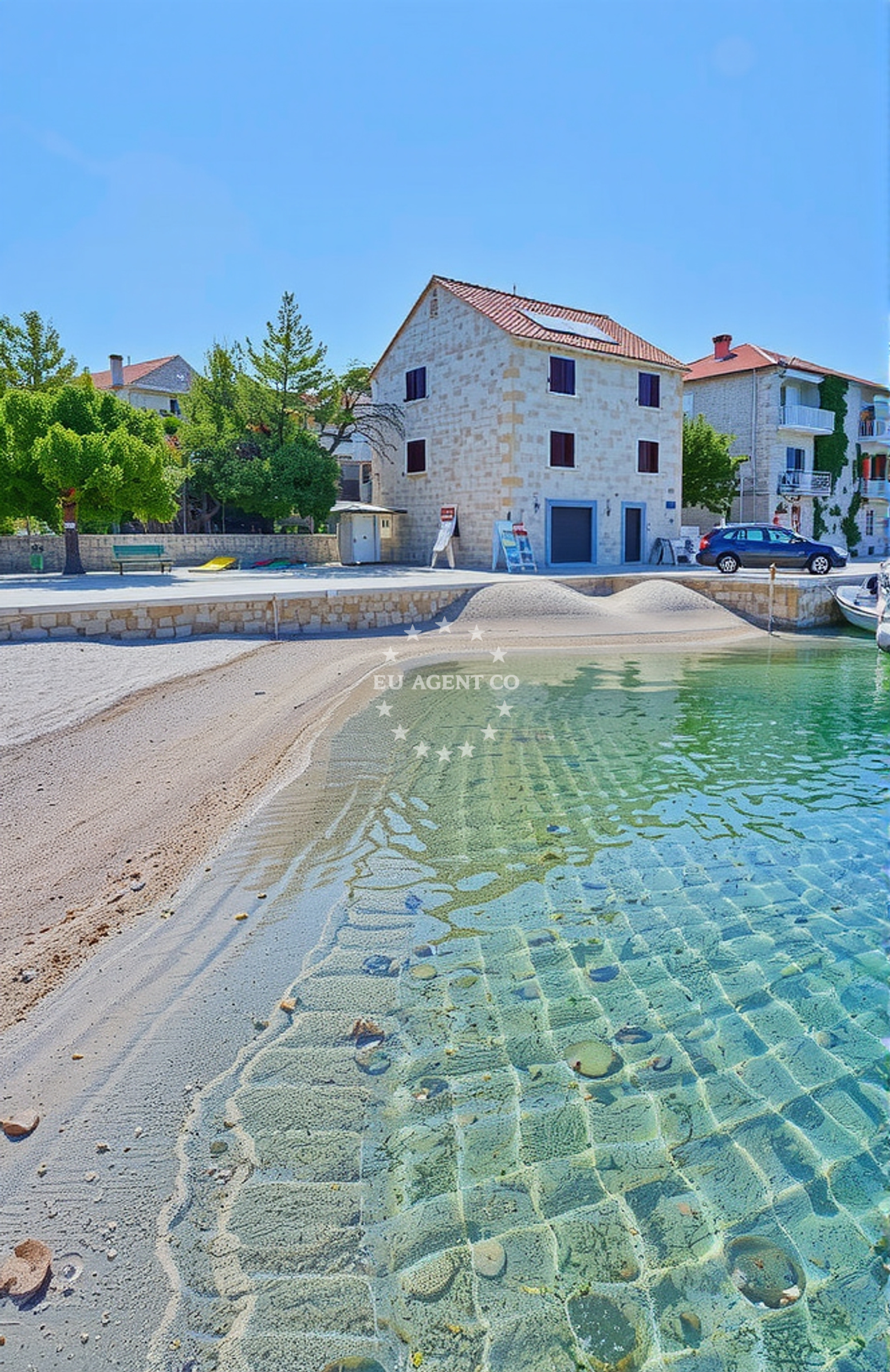 Additional view of Stipe beach in Ul. Franjevca Leonarda Buljana 2, Sumartin