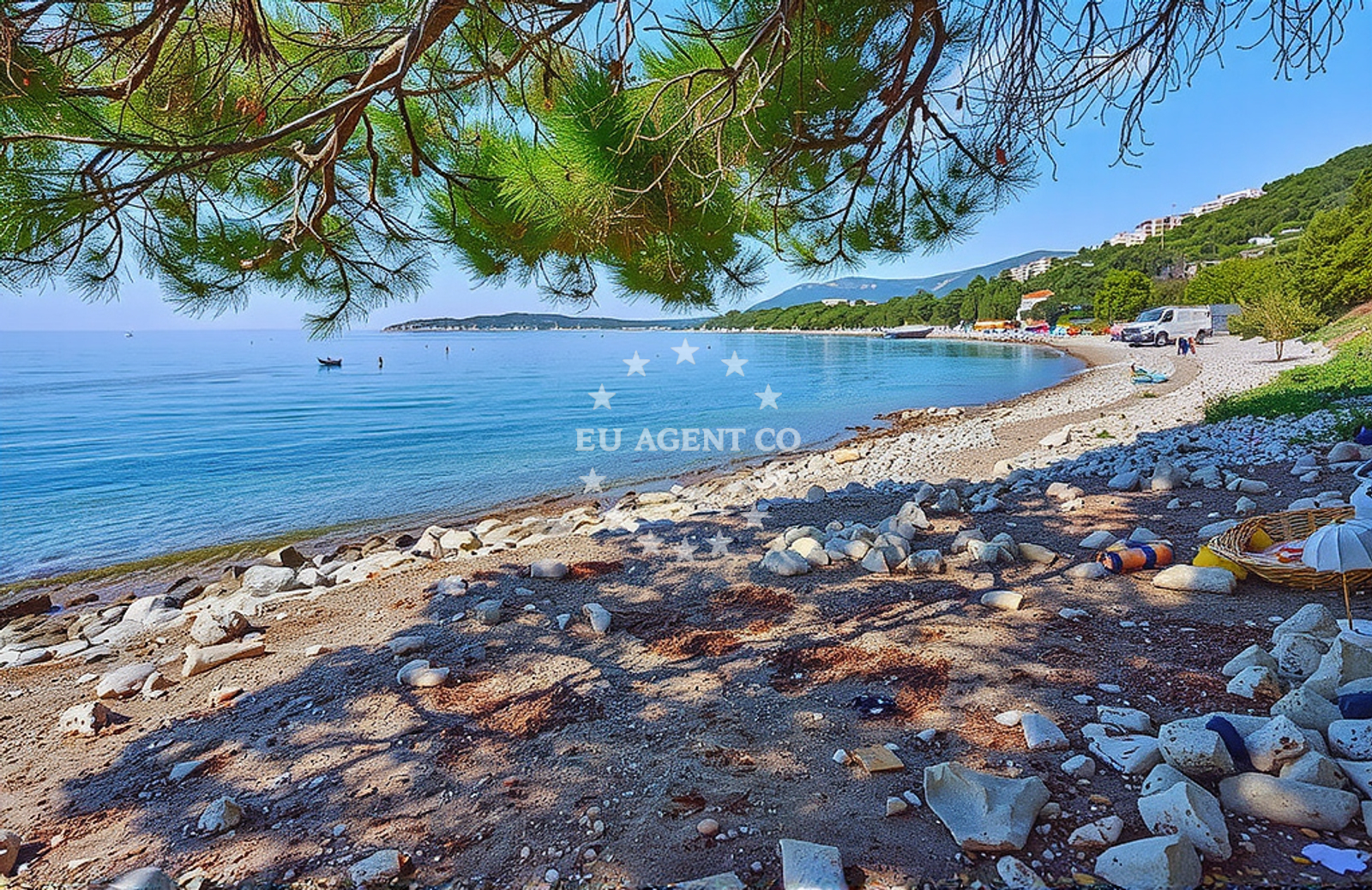 Beach facilities and surroundings at Stivan (Cres): beaches and coves in Stivan (Cres)