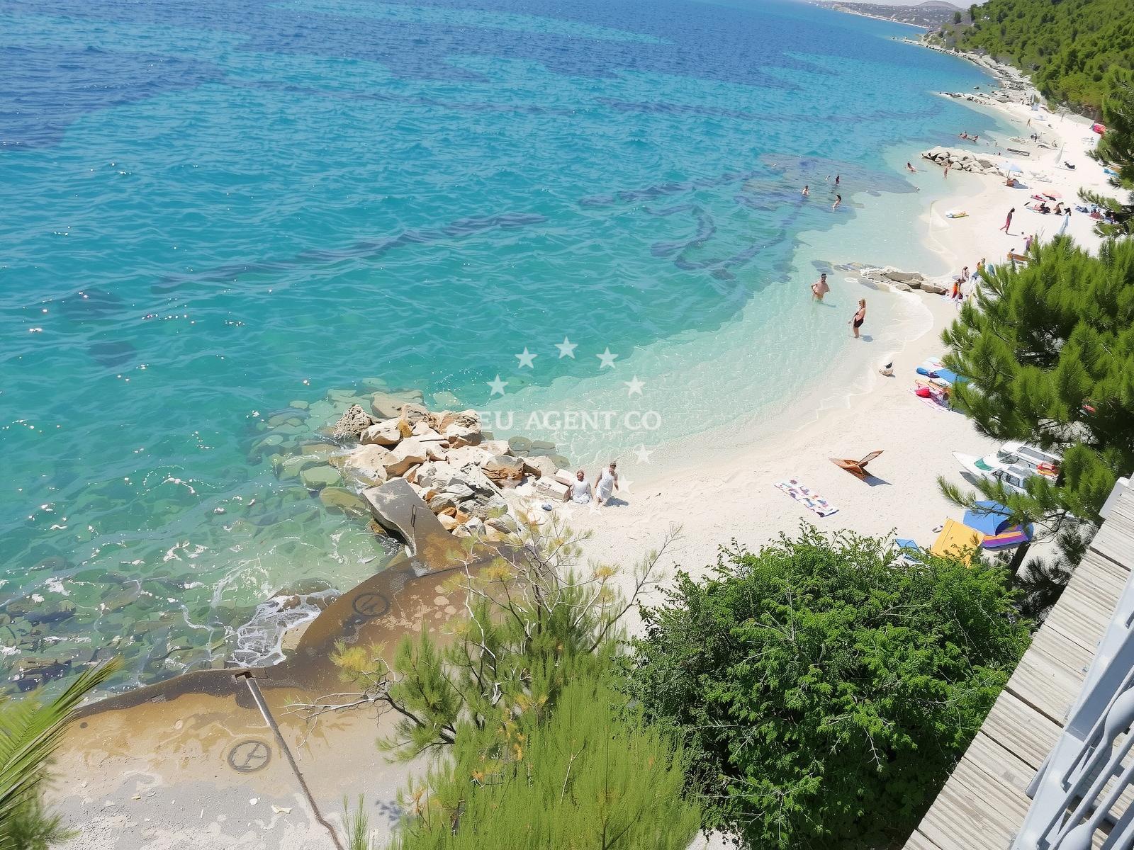 Additional view of Stobrec Jug Beach in Mornarska ulica, Split