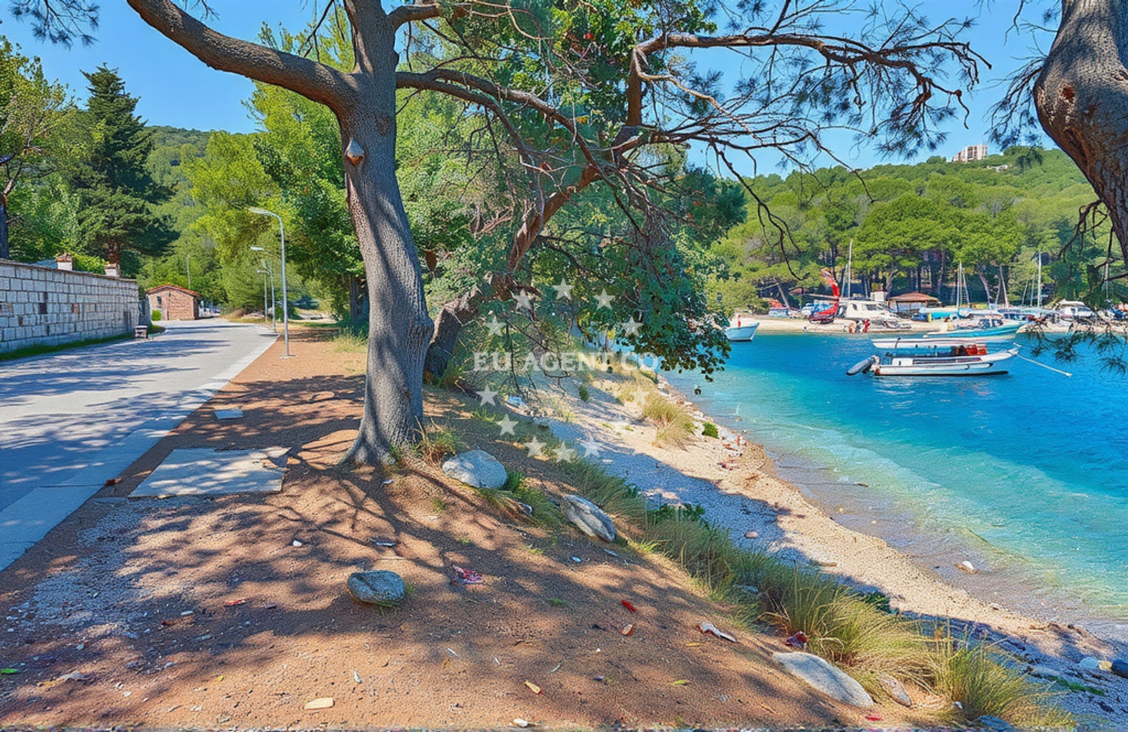 Shoreline and swimming area at Stonca (dog beach), Vis (Vis) Beach in Stonca (plaža za pse)