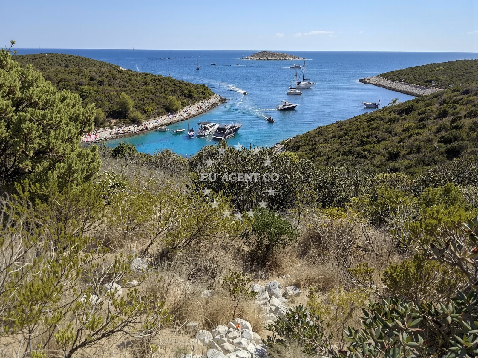 Sea and coastal view of Store-Stone Beach in Uljeni Bok, 10, Hvar