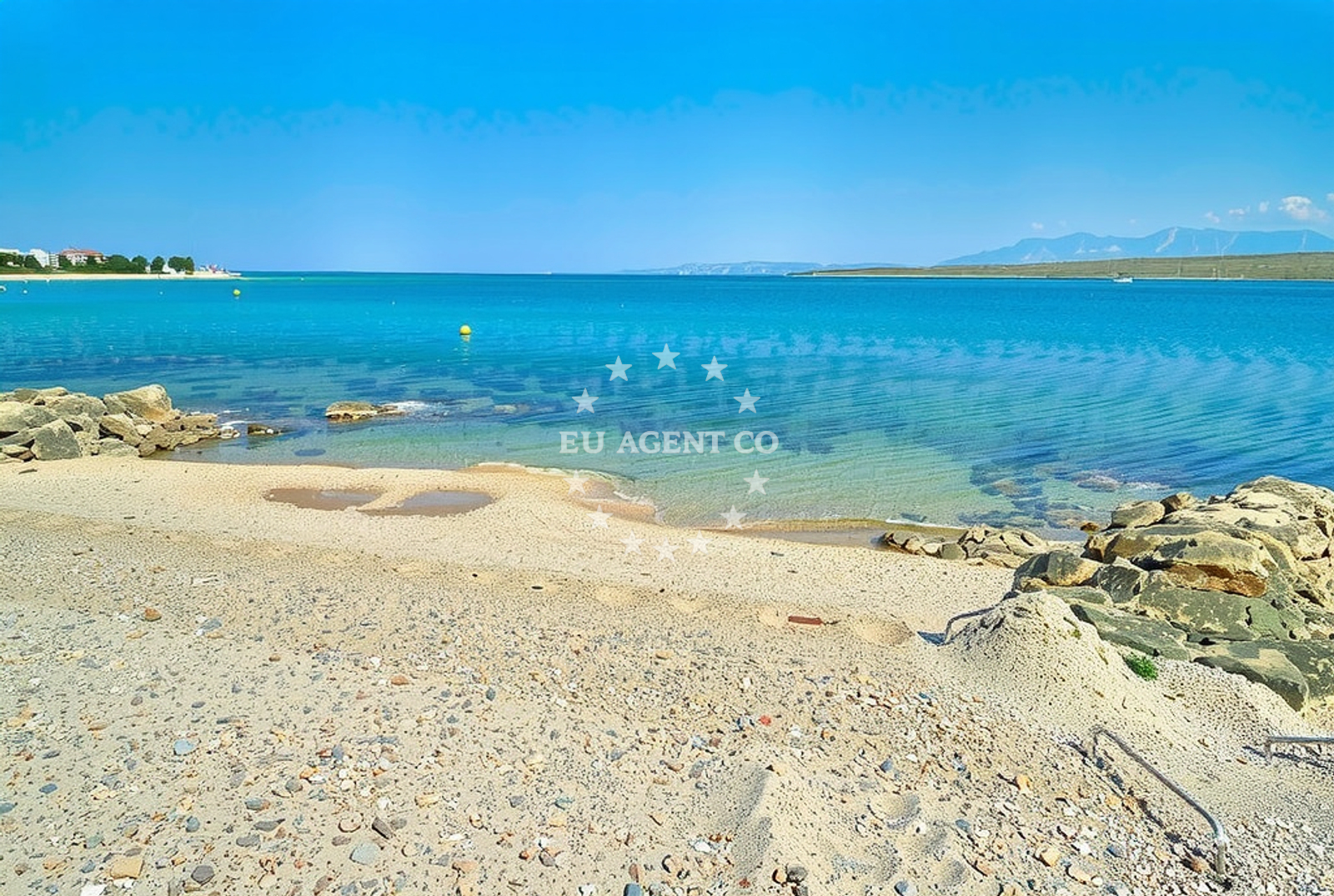 Overview of Straža, Vir (Vir) Beach in Straža