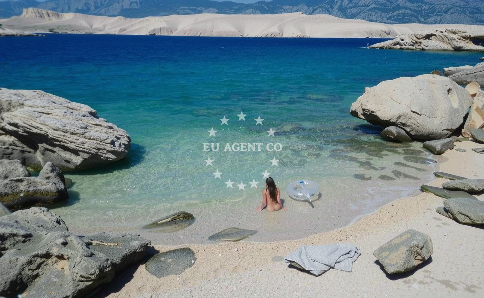 Additional view of Streto beach in Šibenska 23, Pag