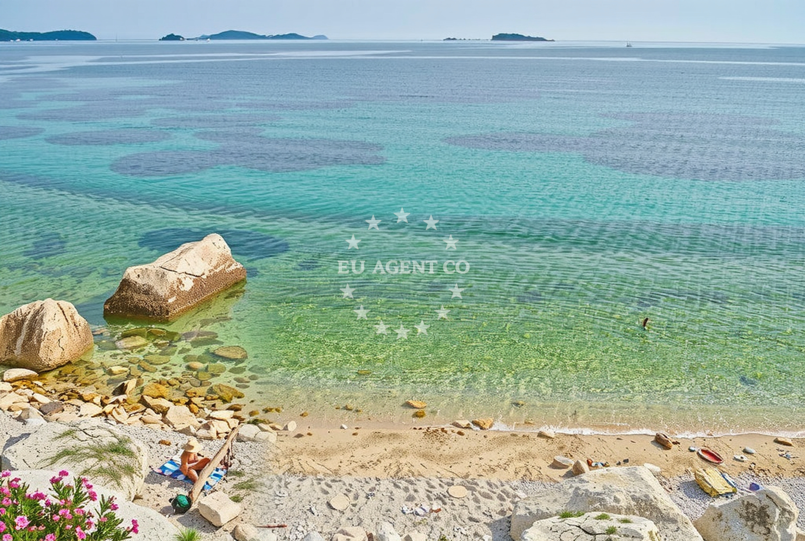 Beach facilities and surroundings at Striježice sredina, Mlini Beach in Striježice sredina