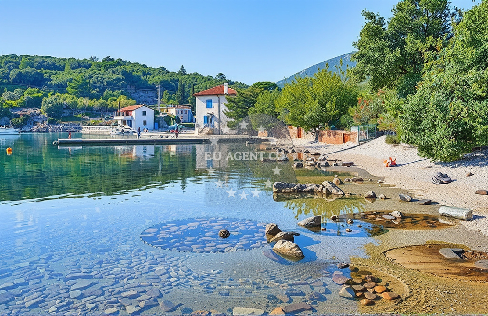 Shoreline and swimming area at Studenac, Sveti Jakov (Lošinj) Beach in Studenac