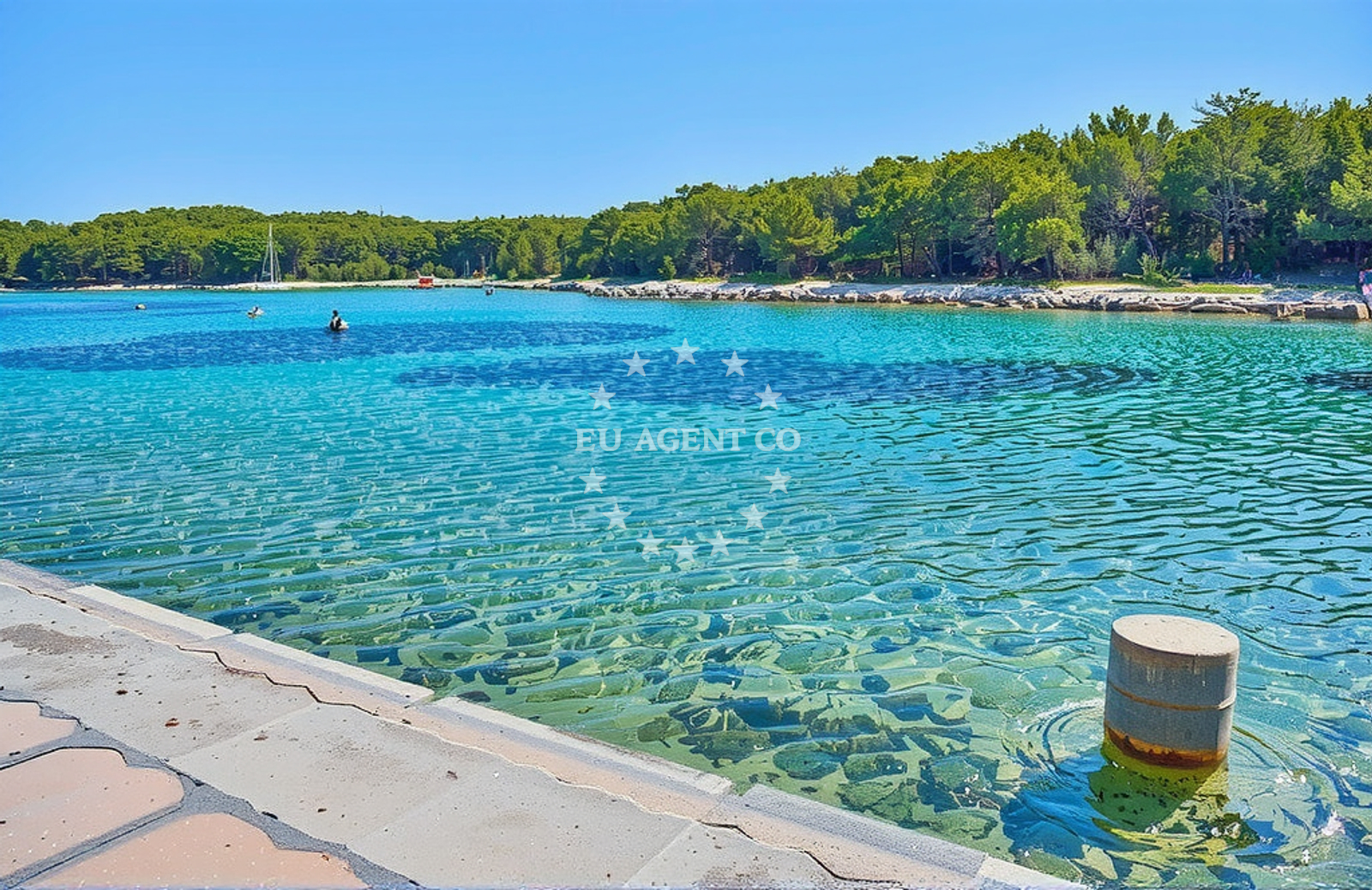 Beach facilities and surroundings at Stupica vela, Žirje (Žirje) Beach in Stupica vela