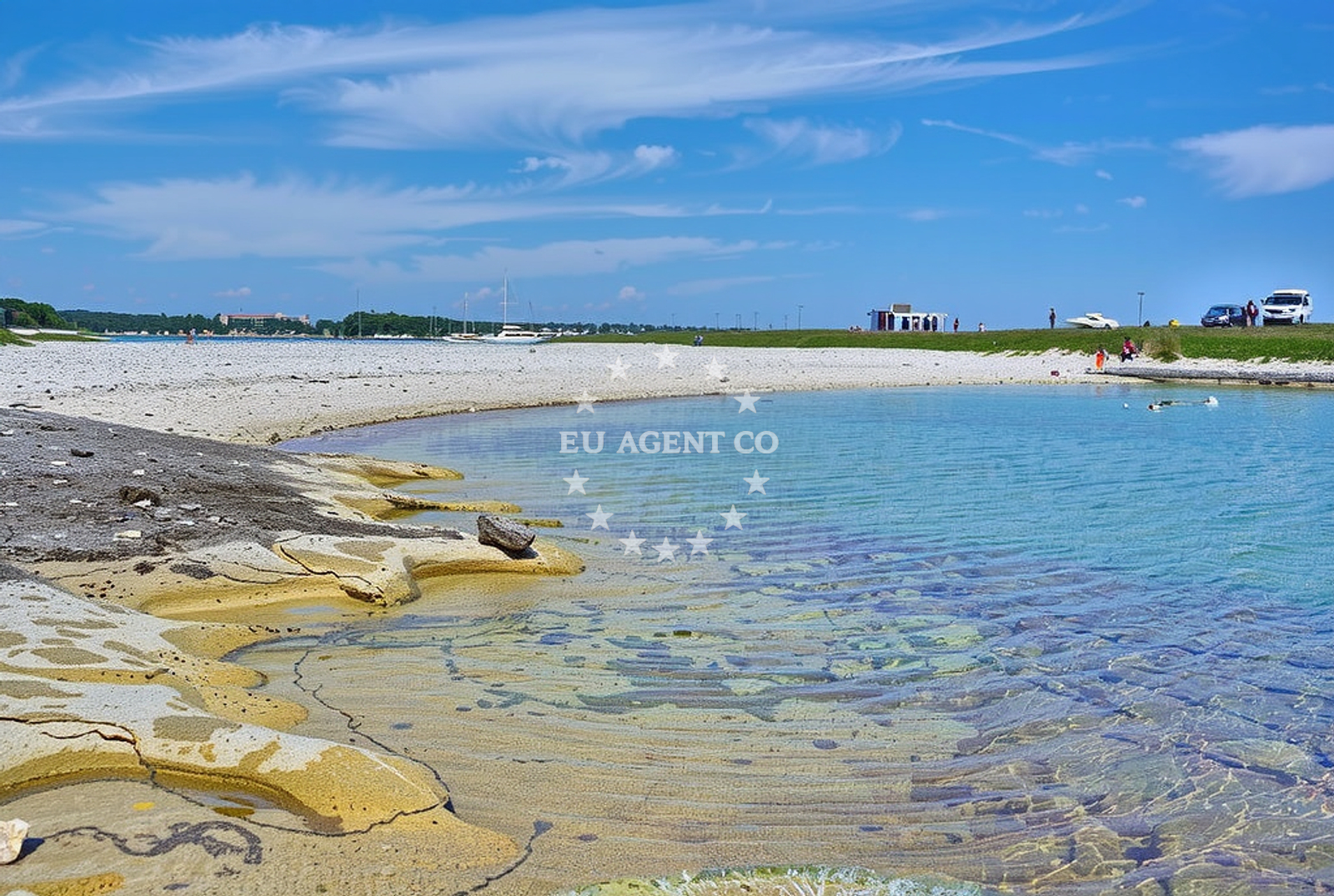 Beach facilities and surroundings at Stupice (dog beach), Premantura Beach in Stupice (plaža za pse)