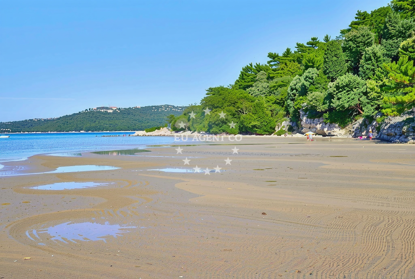 Sea and coastal view of Sturič istok, Lopar (Rab) Beach in Sturič istok