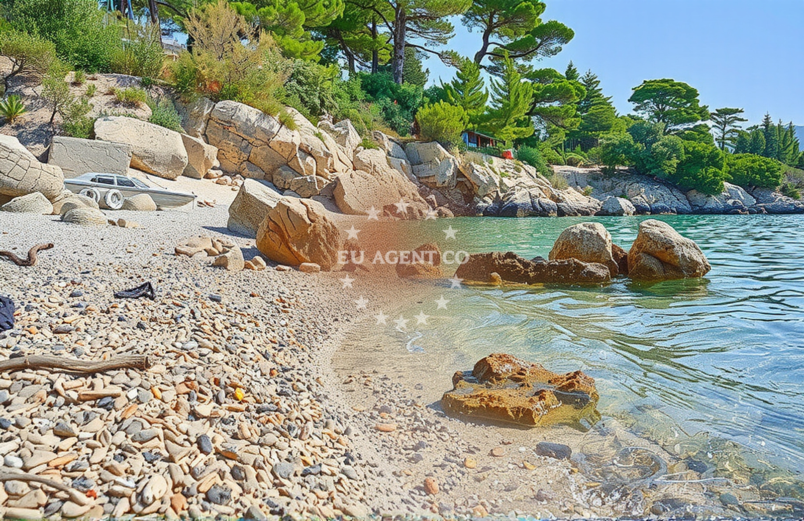 Beach facilities and surroundings at Suha punta, Kampor (Rab) Beach in Suha punta