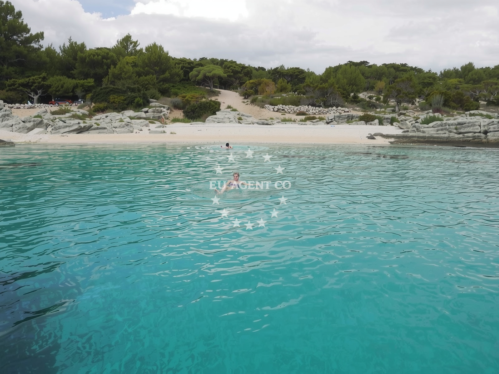 Additional view of Sumartin beach in Put lanterne 10, Sumartin