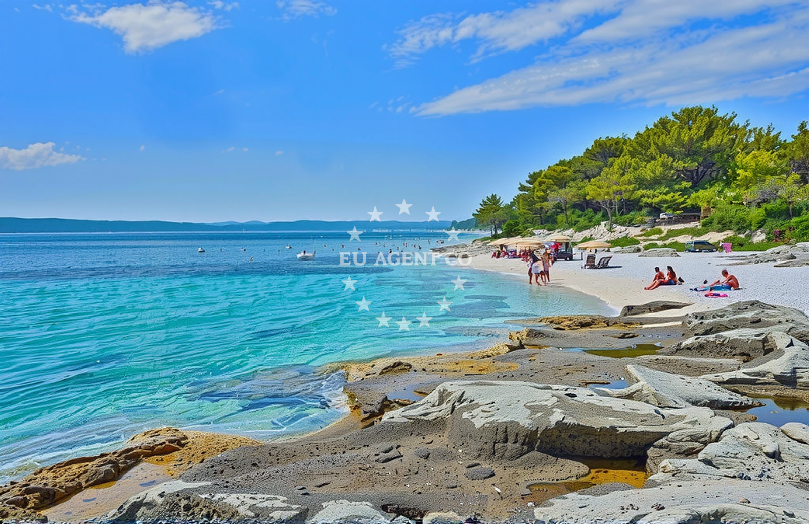Additional view of Sumartin beach in Put lanterne 10, Sumartin