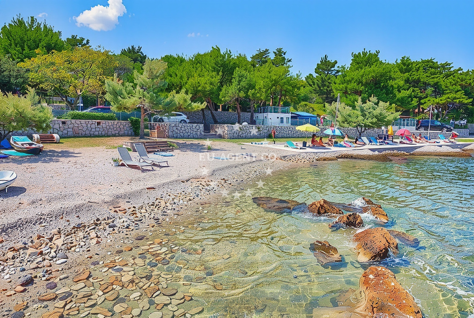 Overview of Sušica kamp, Ugljan (Ugljan) Beach in Sušica kamp