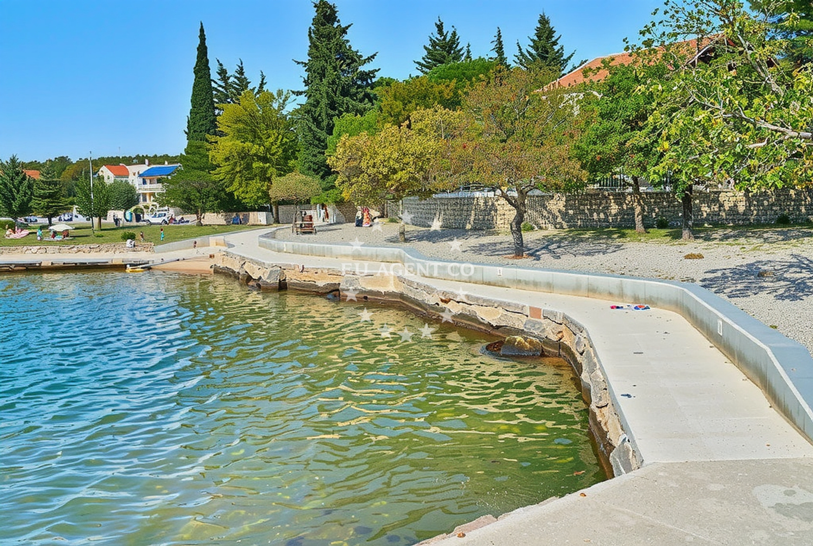 Beach facilities and surroundings at Šušnjar II, Kruševo (Obrovac) Beach in Šušnjar II