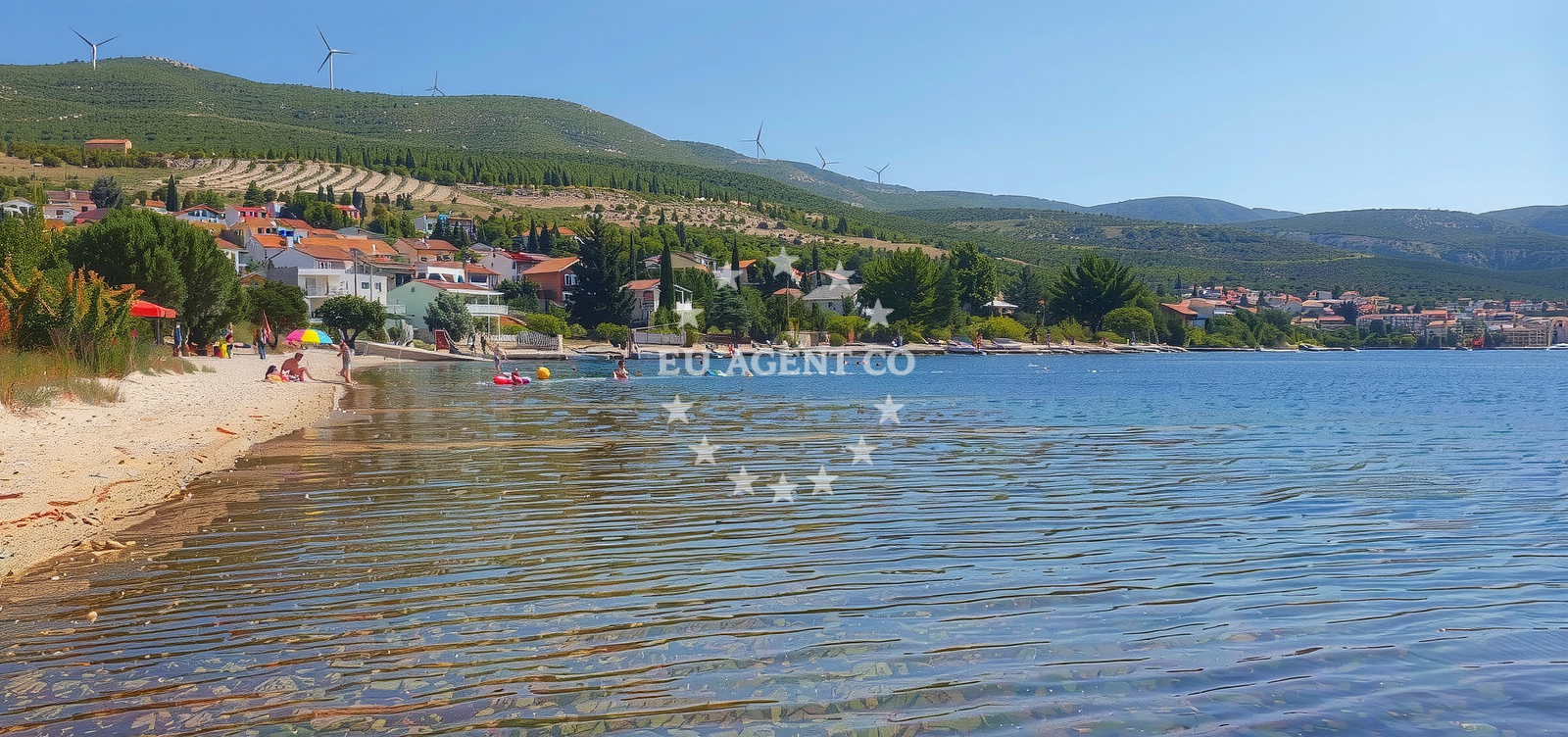 Overview of Susnjari beach in Orljačka 8 (Kruševo), Obrovac