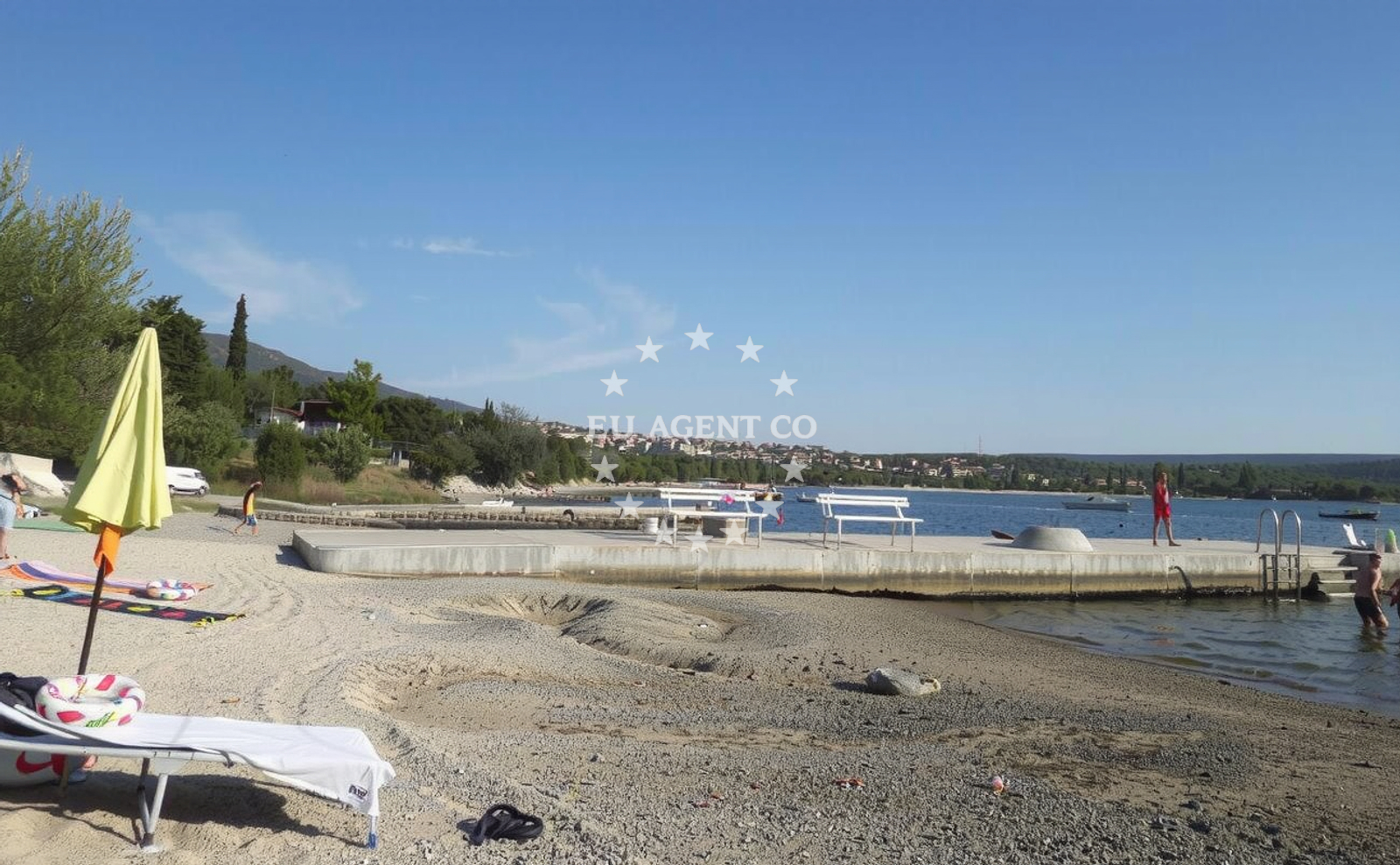 Sea and coastal view of Susnjari beach II in Susnjar 1 Ulica 1. 22 Erdgeschoss, Kruševo