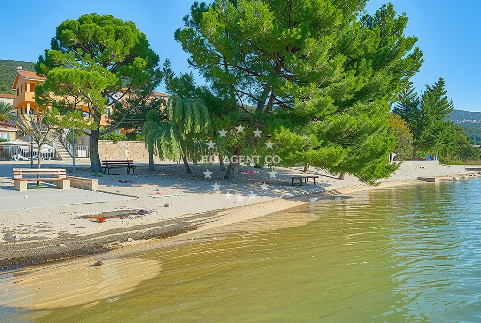 Beach facilities and surroundings at Susnjari beach II in Susnjar 1 Ulica 1. 22 Erdgeschoss, Kruševo