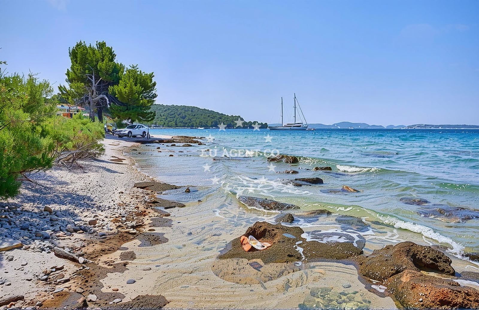 Additional view of Šutinova draga, Zlarin (Zlarin) Beach in Šutinova draga