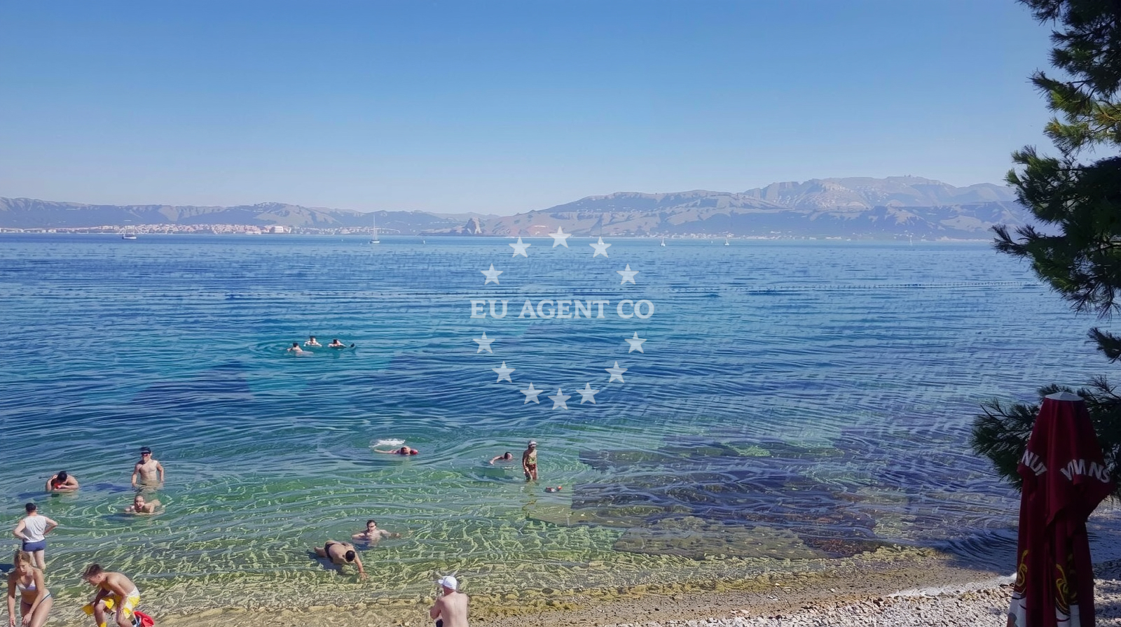 Additional view of Sutivan beach in Perića Kala 1, Sutivan