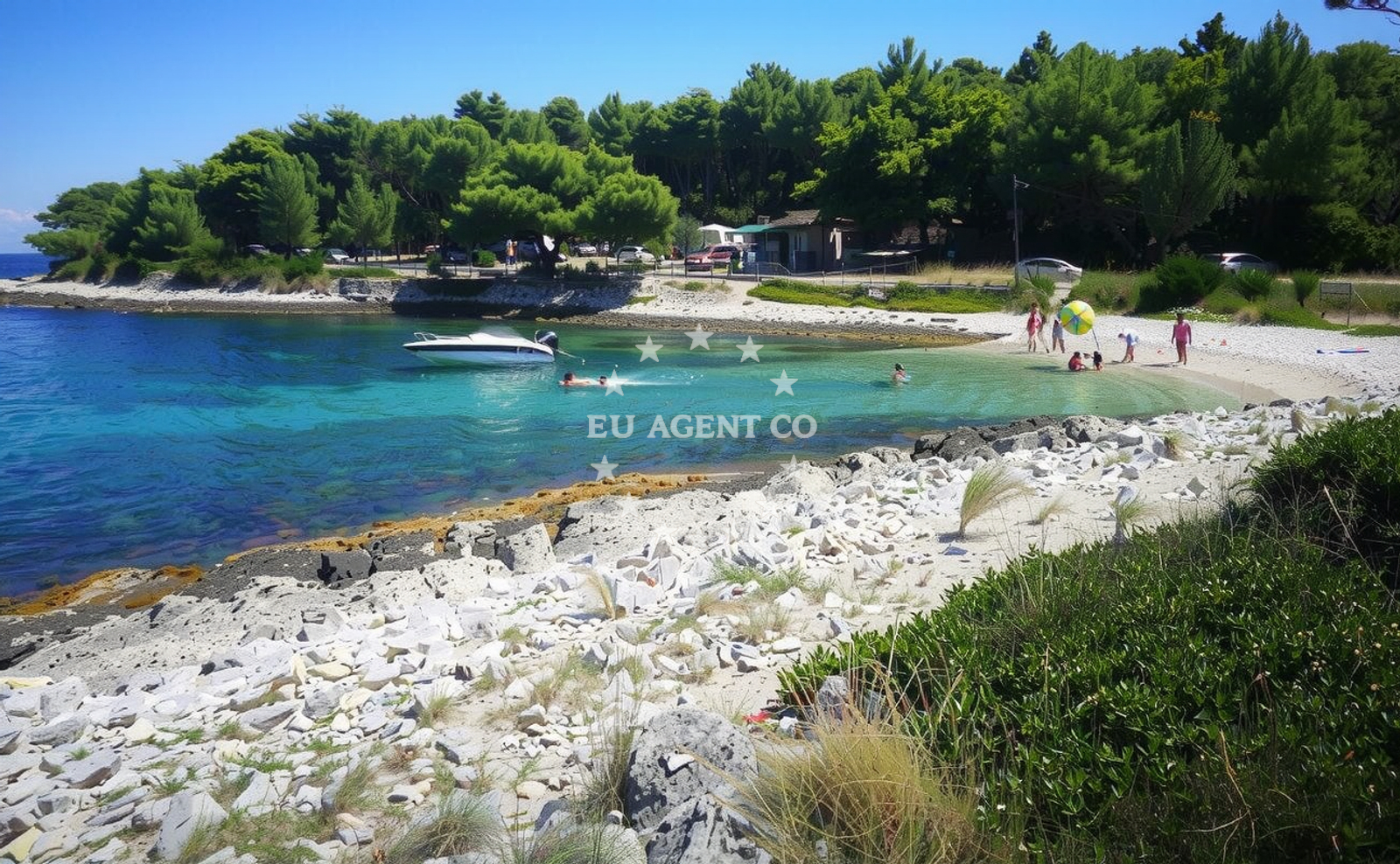 Additional view of Sutivan II beach in Braće Ivanović Valerijev 17, Sutivan