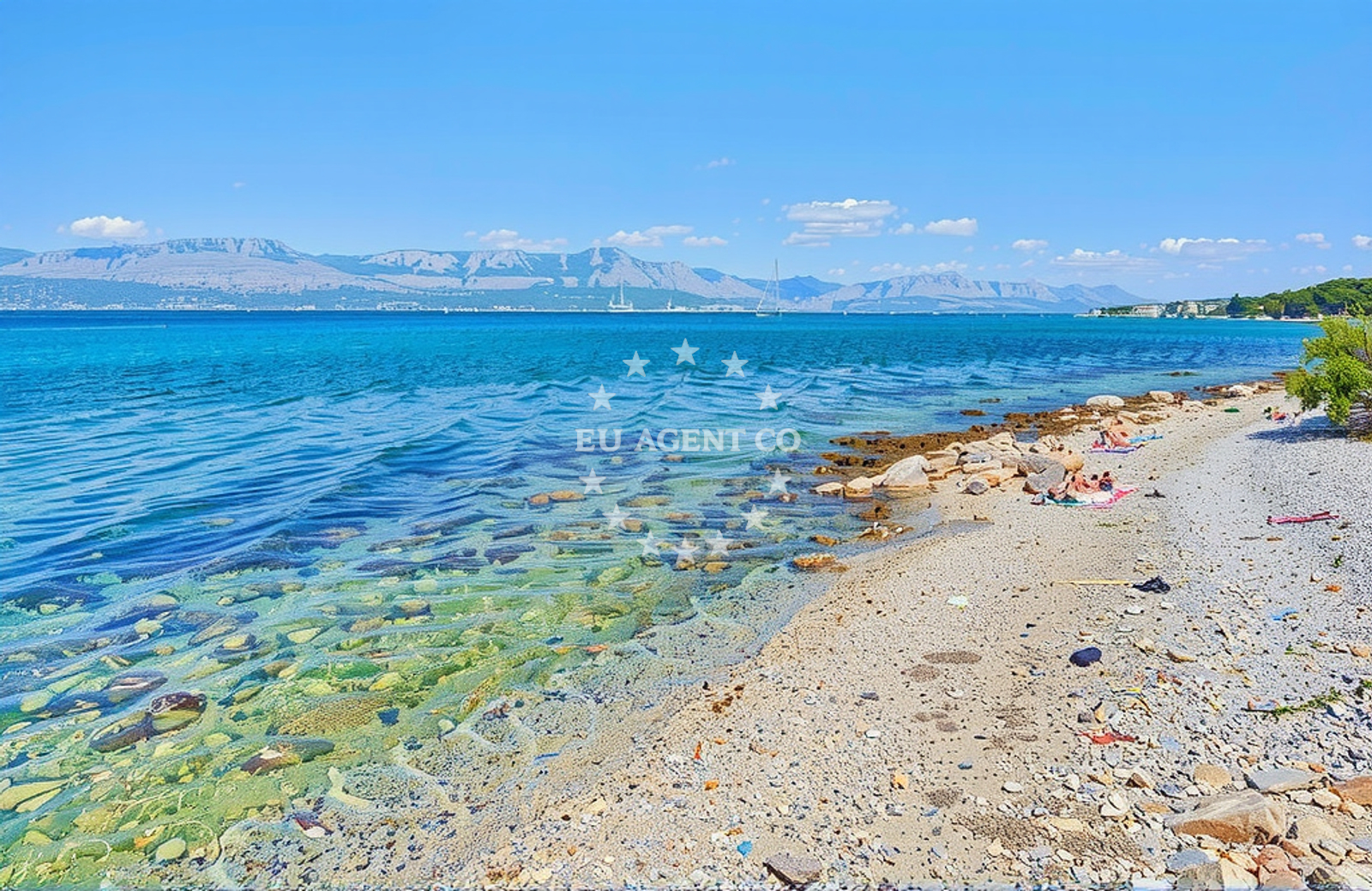 Additional view of Sutivan istok, Sutivan (Brač) Beach in Sutivan istok