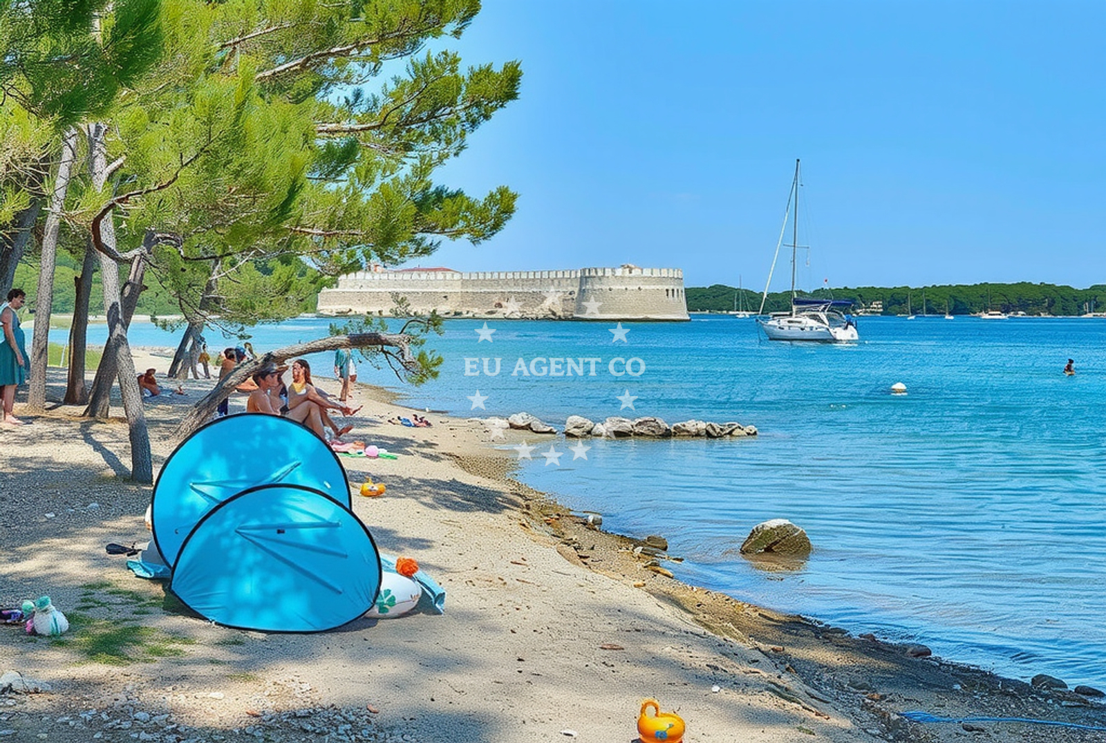 Additional view of Sv. Nikola beach in Žrtava Fašističkog Terora 11, Šibenik