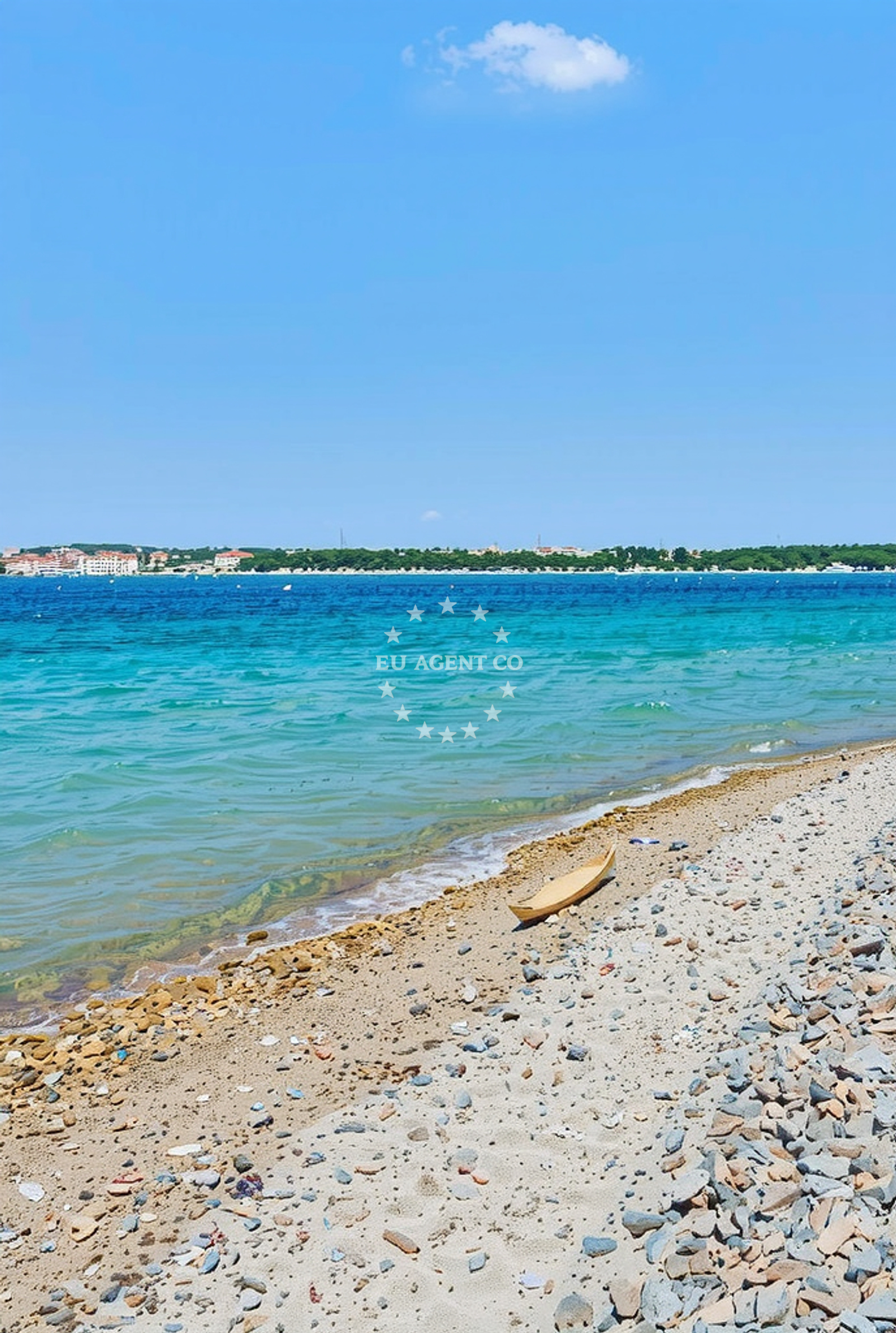 Shoreline and swimming area at Sveta Luce, Prvić Šepurine (Prvić) Beach in Sveta Luce