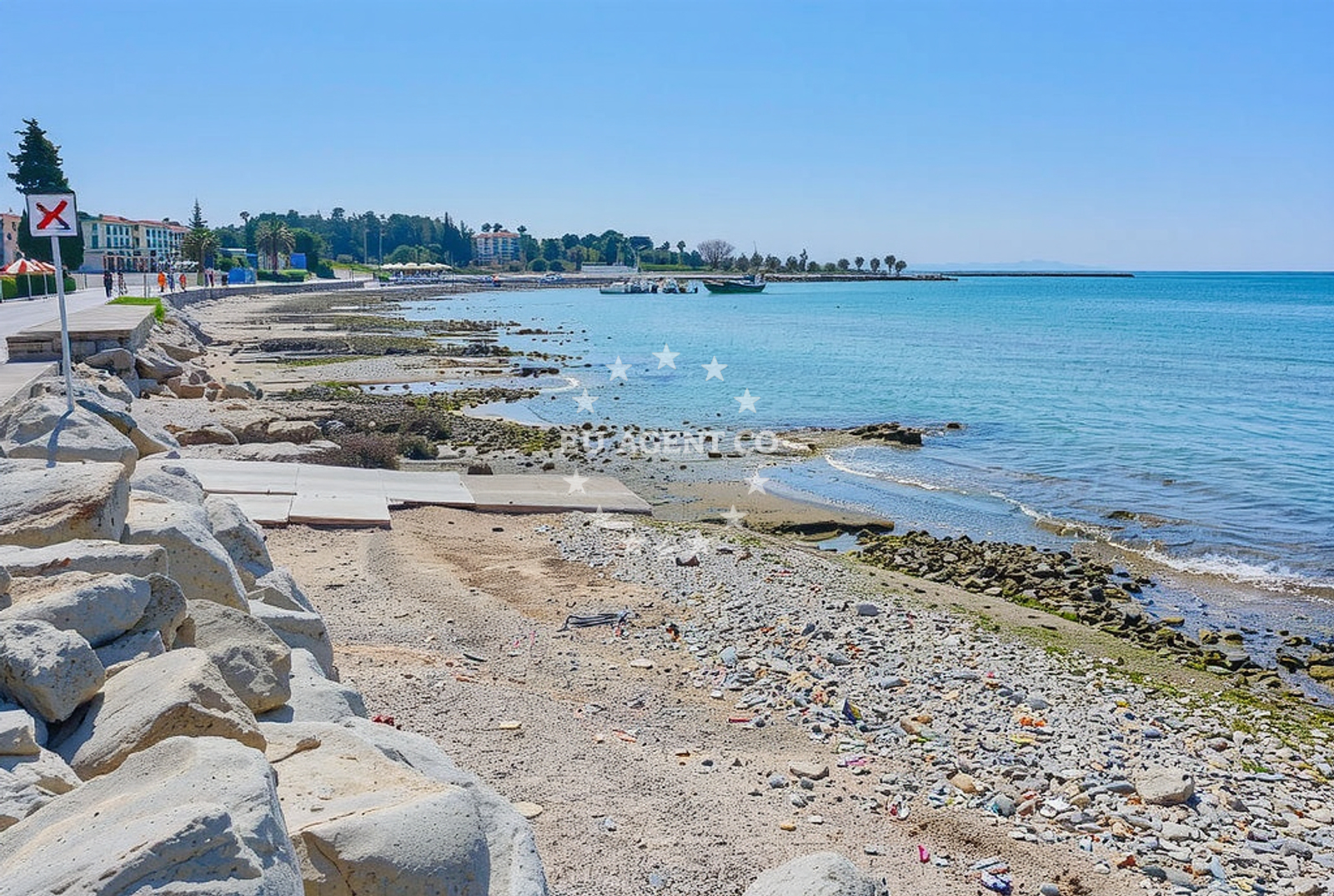 Beach facilities and surroundings at Sveta Marija Magdalena, Zambratija Beach in Sveta Marija Magdalena