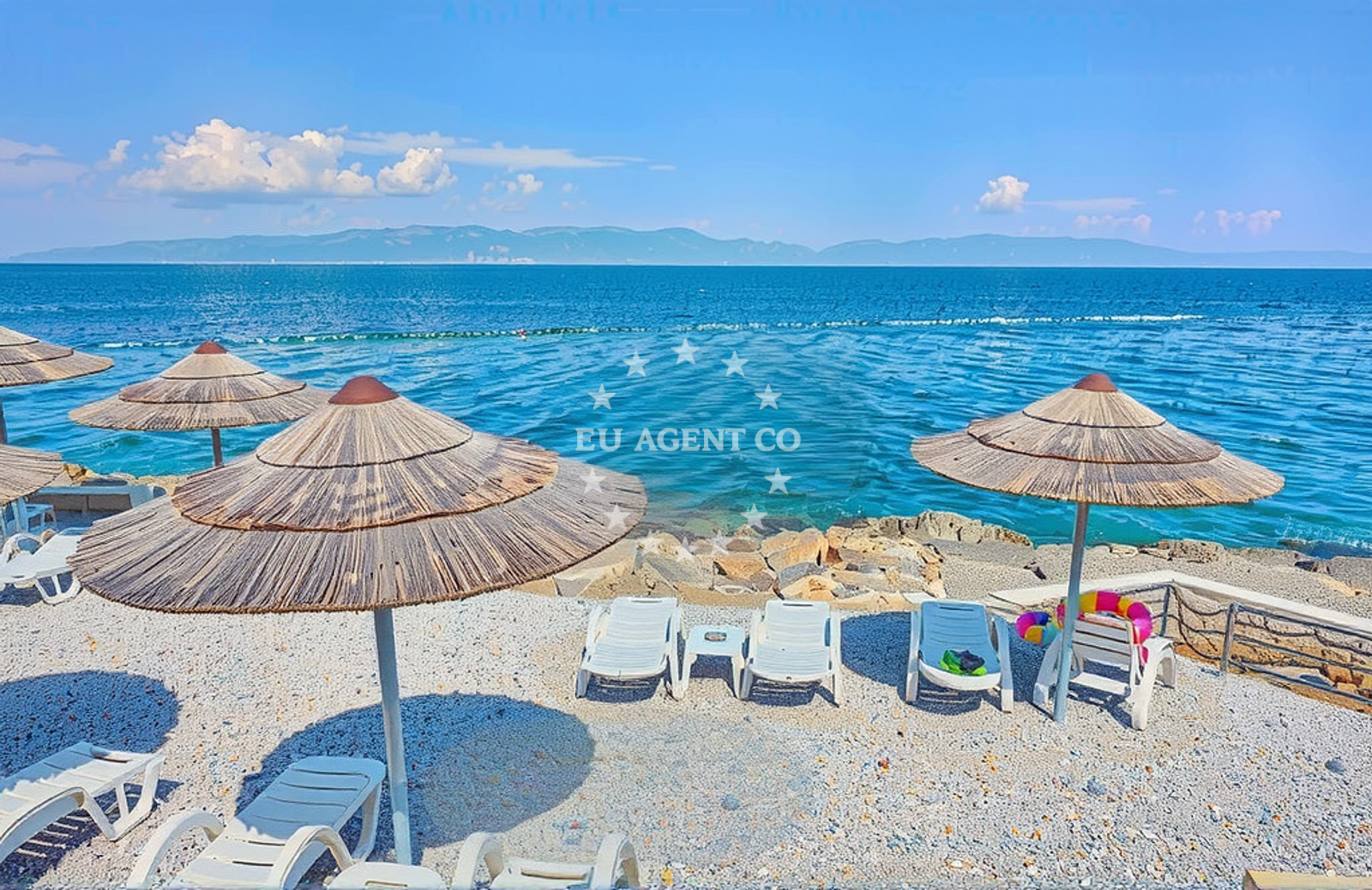 Beach facilities and surroundings at Sveta Marina: beaches and coves (5) in Sveta Marina