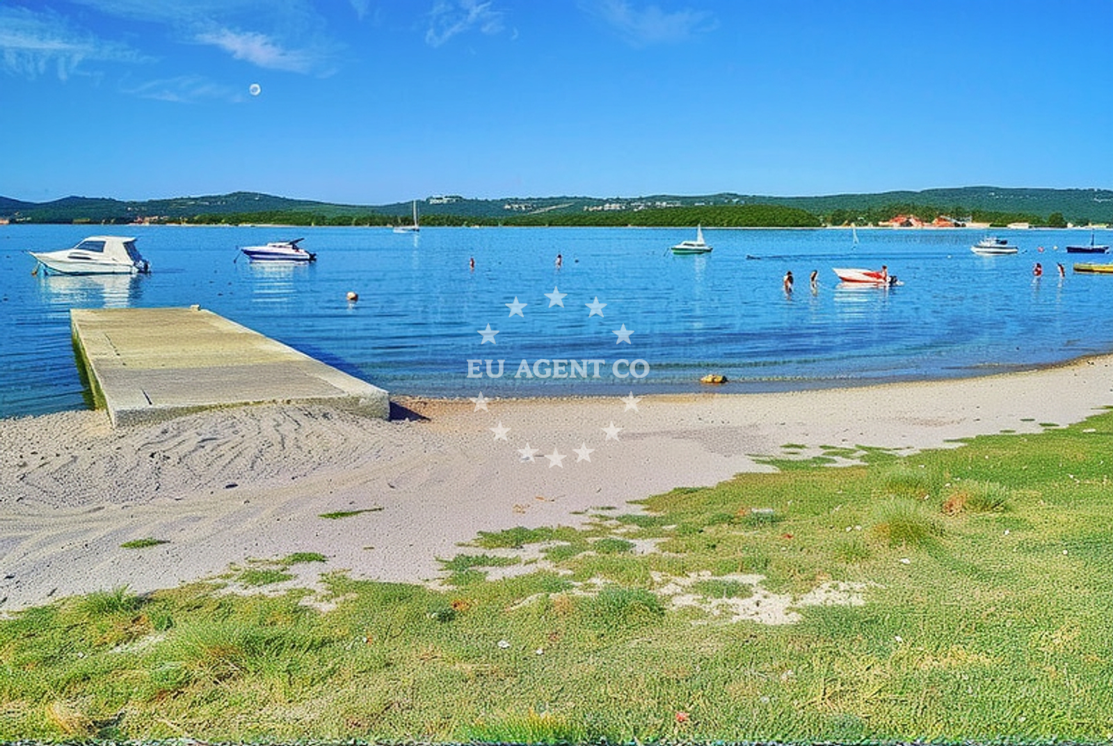 Beach facilities and surroundings at Sveti Filip i Jakov: beaches and coves (2) in Sveti Filip i Jakov