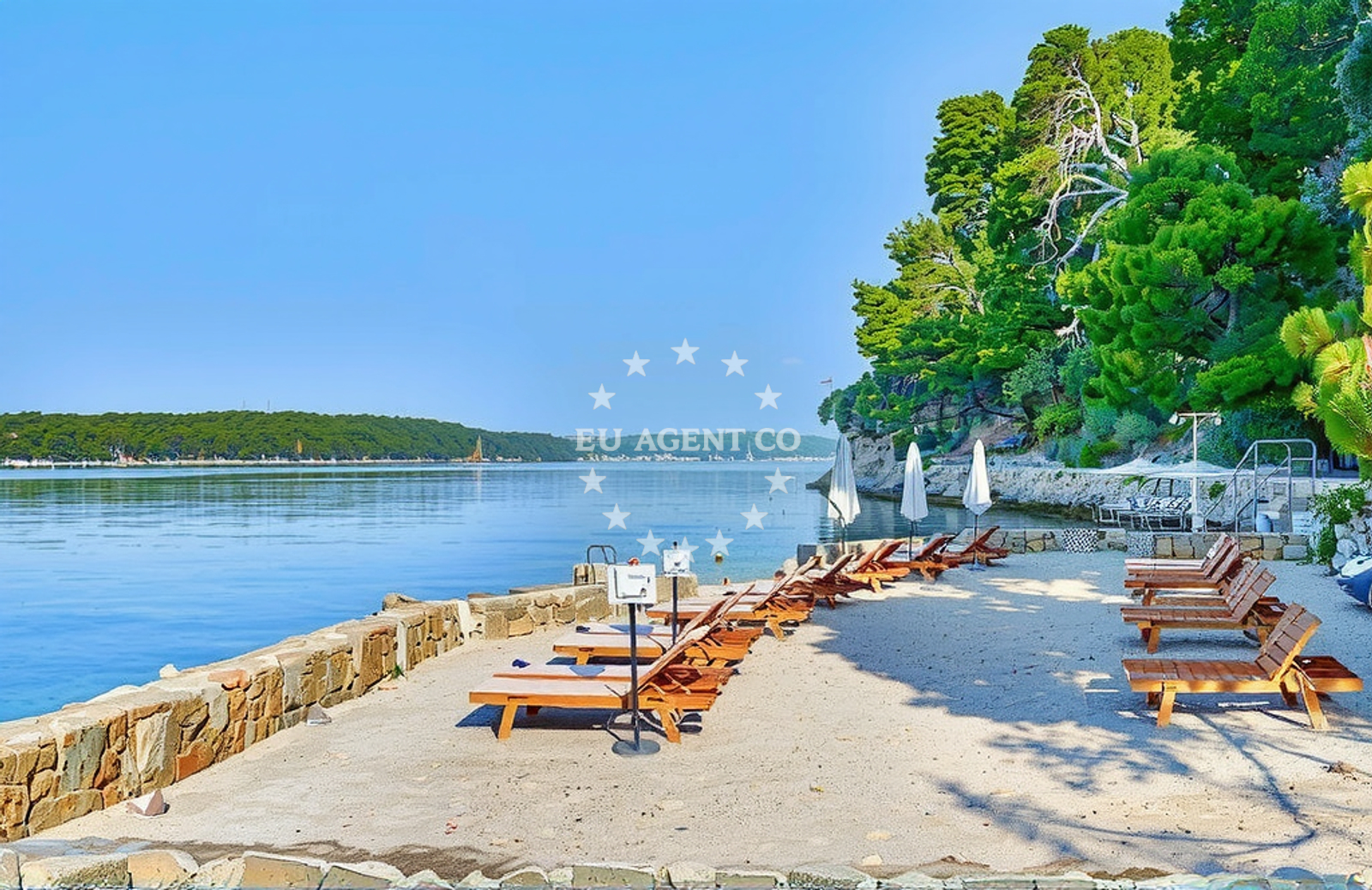 Additional view of Sveti Ivan beach in Ulica Rapske Brigade 20 3, Rab