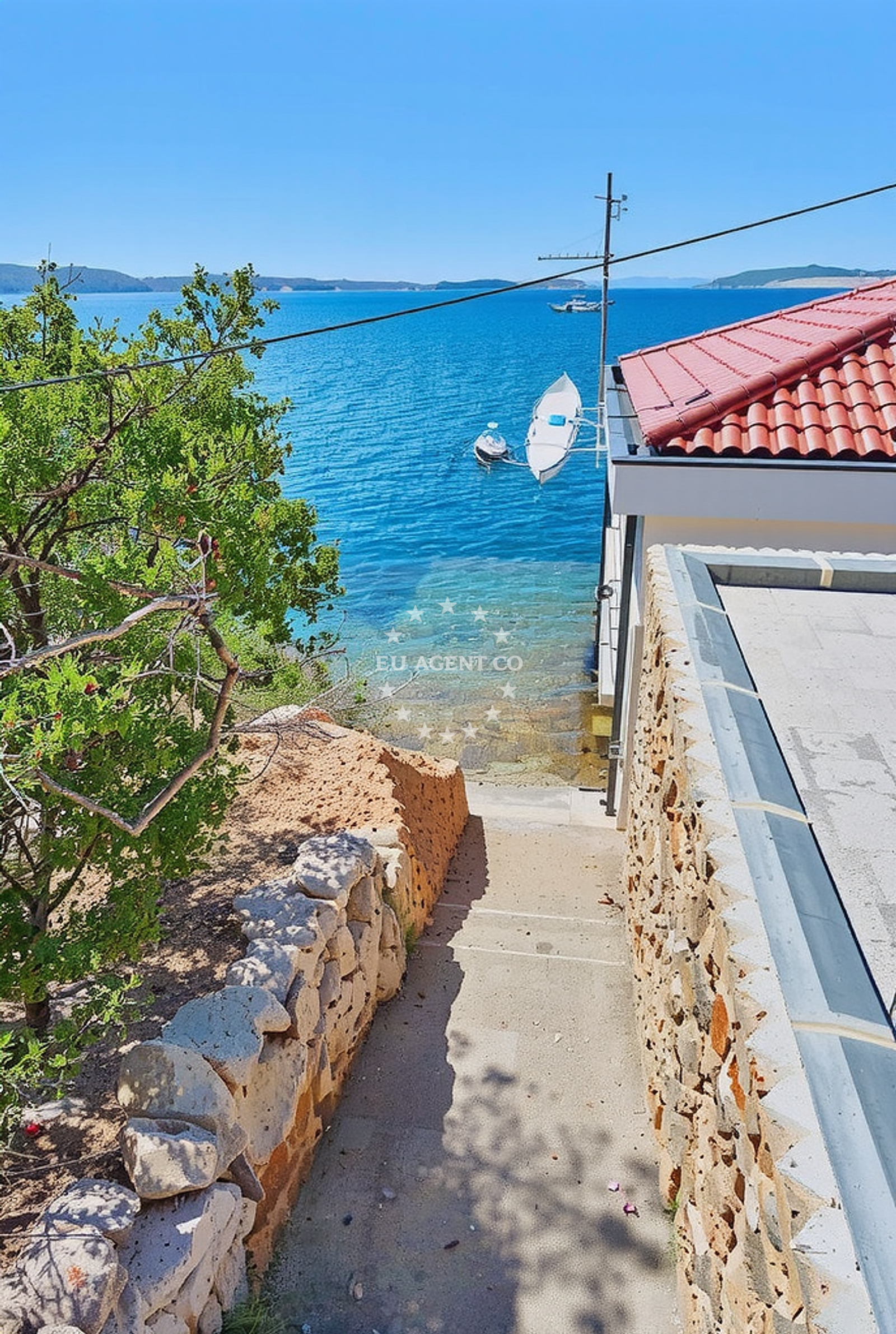 Additional view of Sveti Jakov jug, Starigrad (Senj) Beach in Sveti Jakov jug