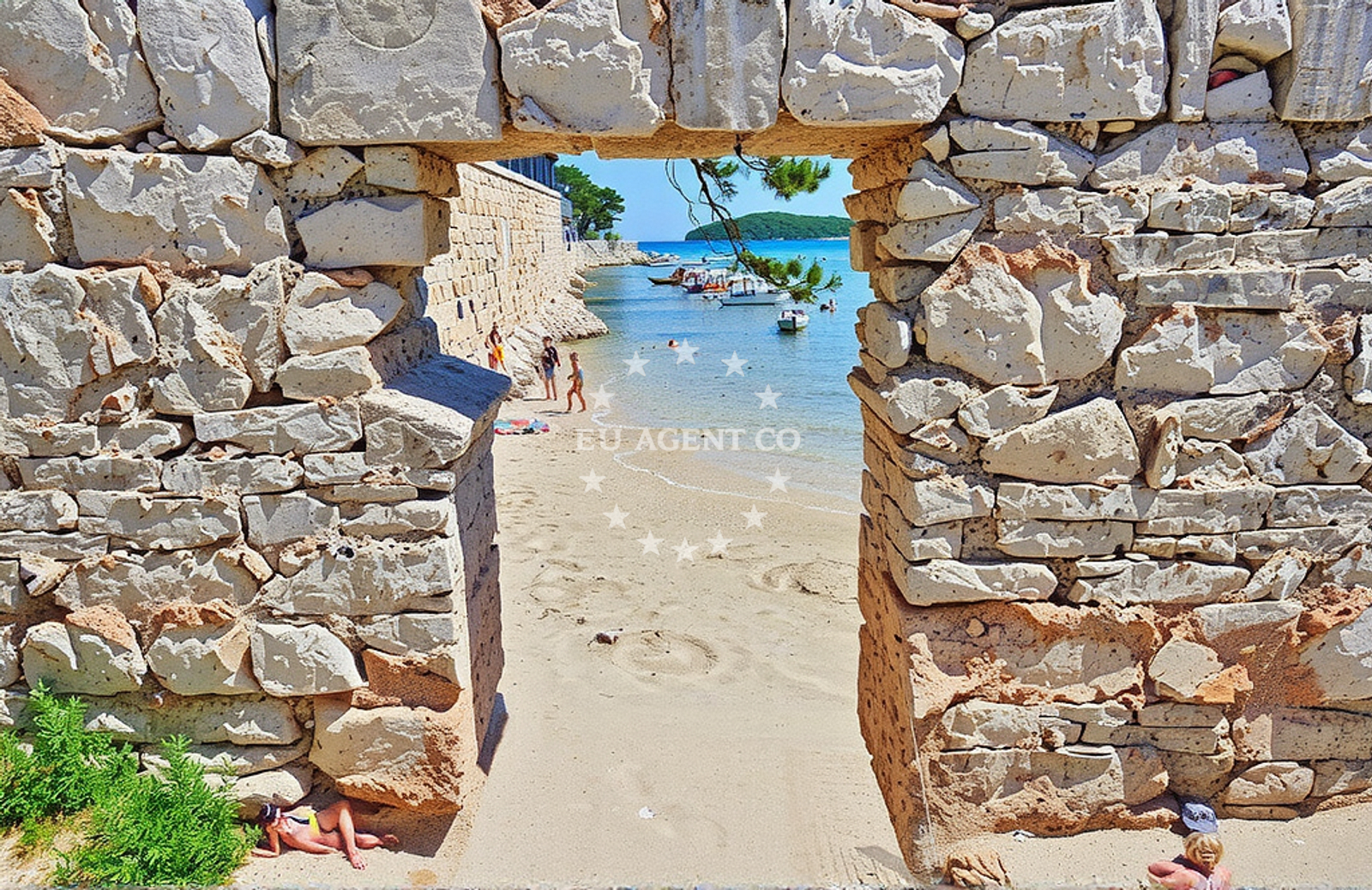Additional view of Sveti Jeronim jug, Ugljan (Ugljan) Beach in Sveti Jeronim jug