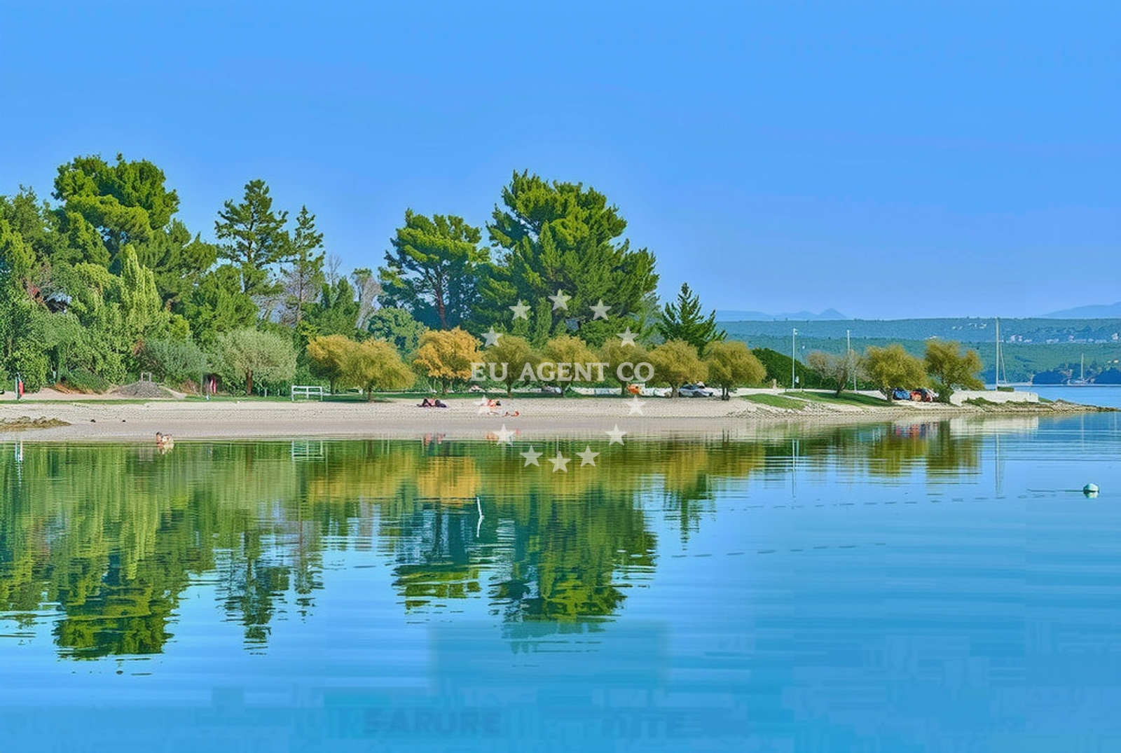 Shoreline and swimming area at Sveti Mihovil, Raslina Beach.net in Sveti Mihovil