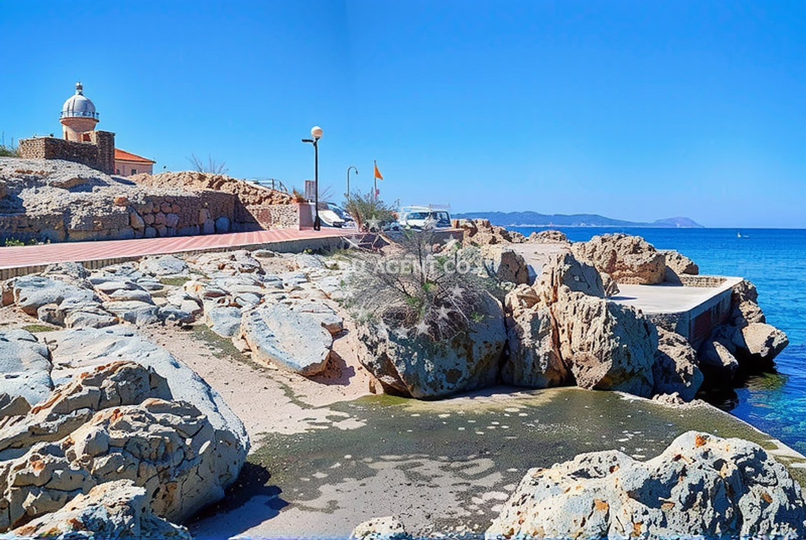 Beach facilities and surroundings at Sveti Petar sjever, Makarska Beach.net in Sveti Petar sjever