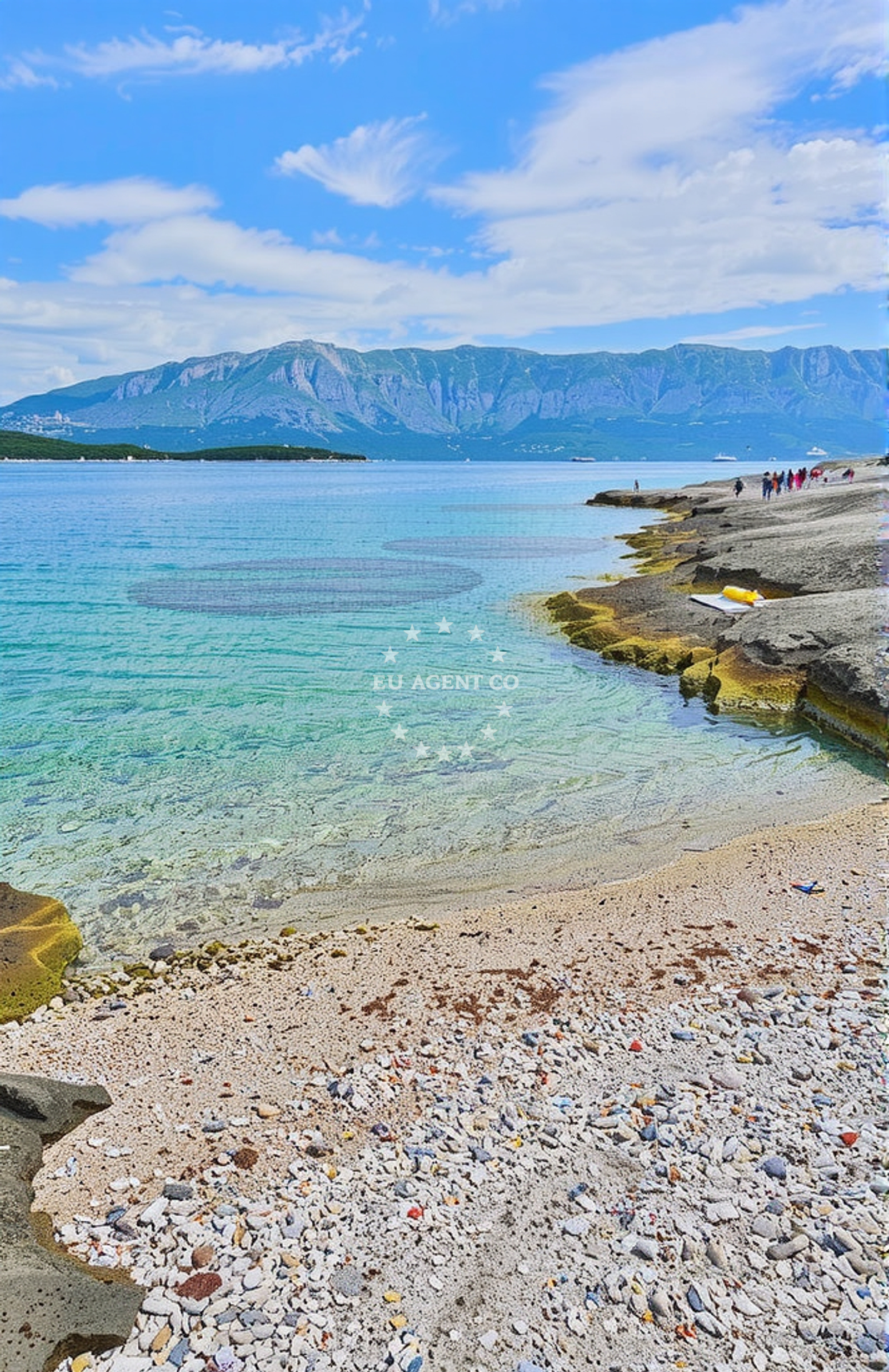 Beach facilities and surroundings at Sveti Rok sjever, Sumartin (Brač) Beach.net in Sveti Rok sjever