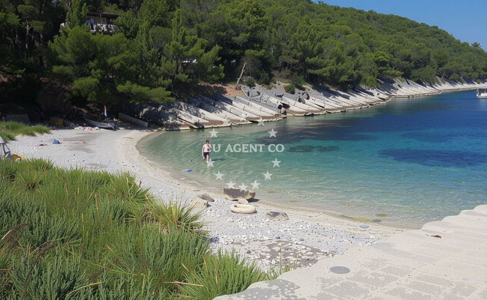 Additional view of Sviracina beach in Ulica Uvala Zastupac 8, Hvar
